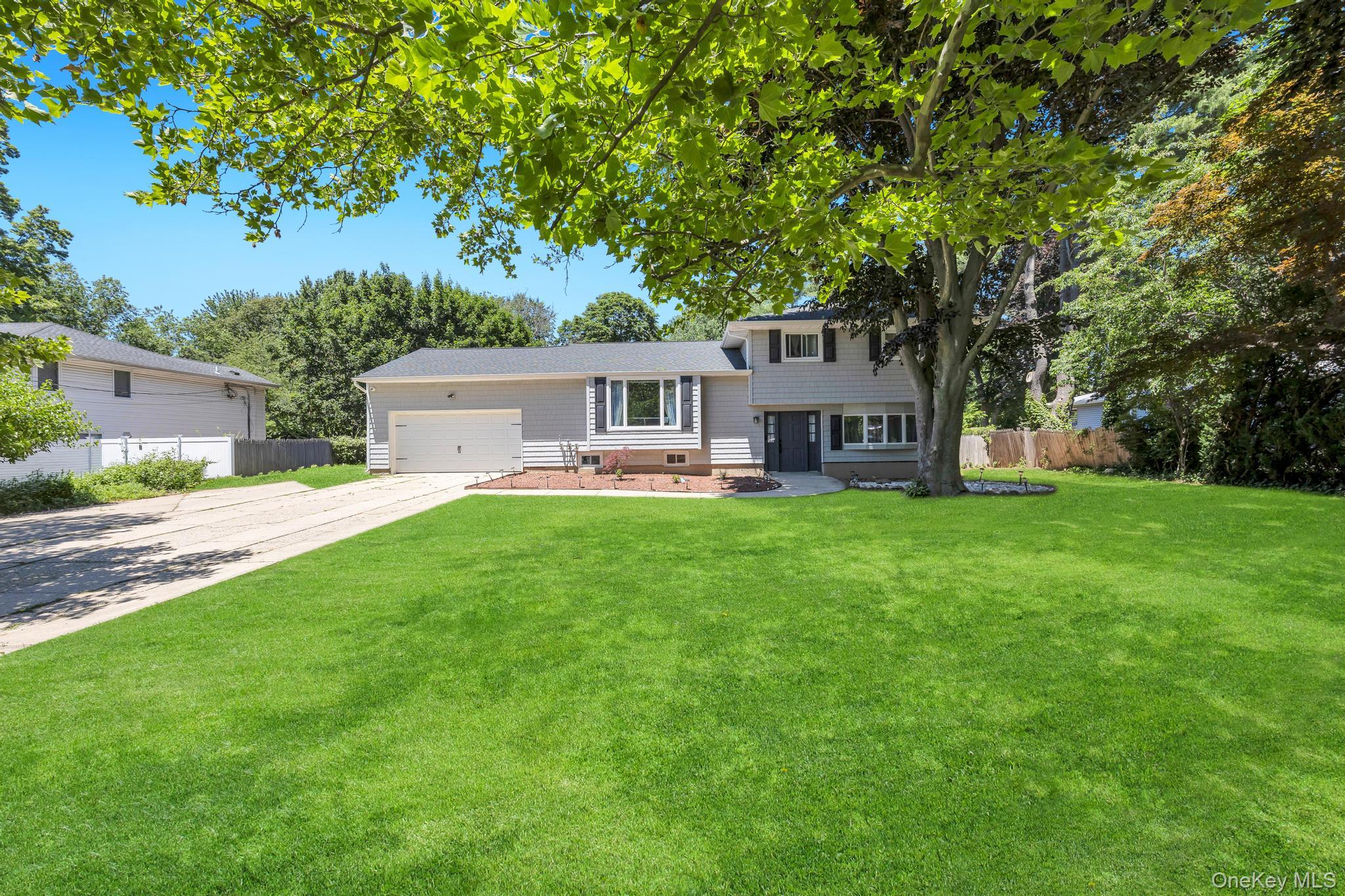 99 Burr Road – For Sale photo 2