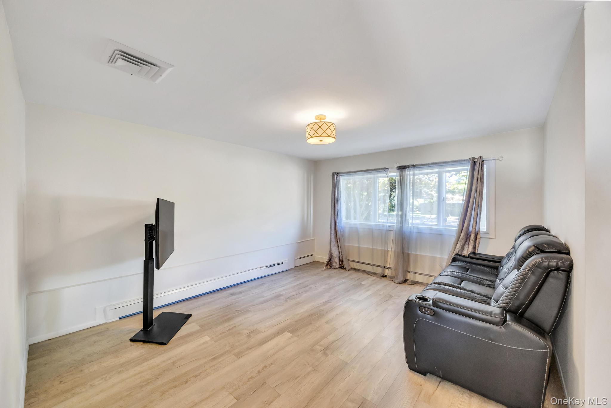99 Burr Road – For Sale photo 34