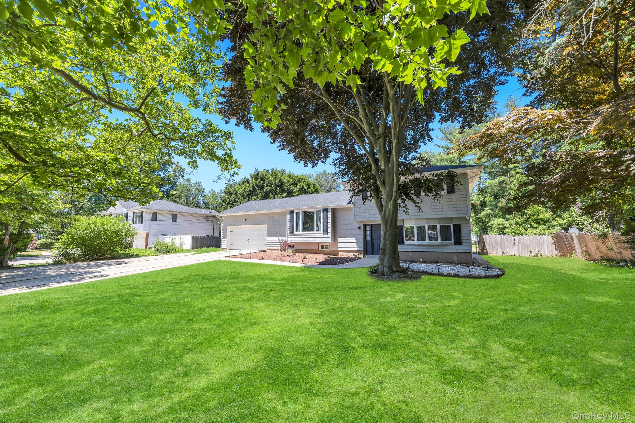 99 Burr Road – For Sale photo 3