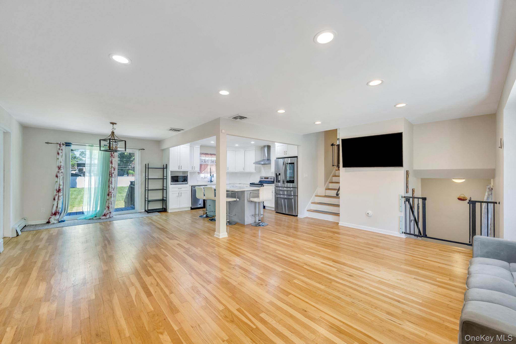 99 Burr Road – For Sale photo 12