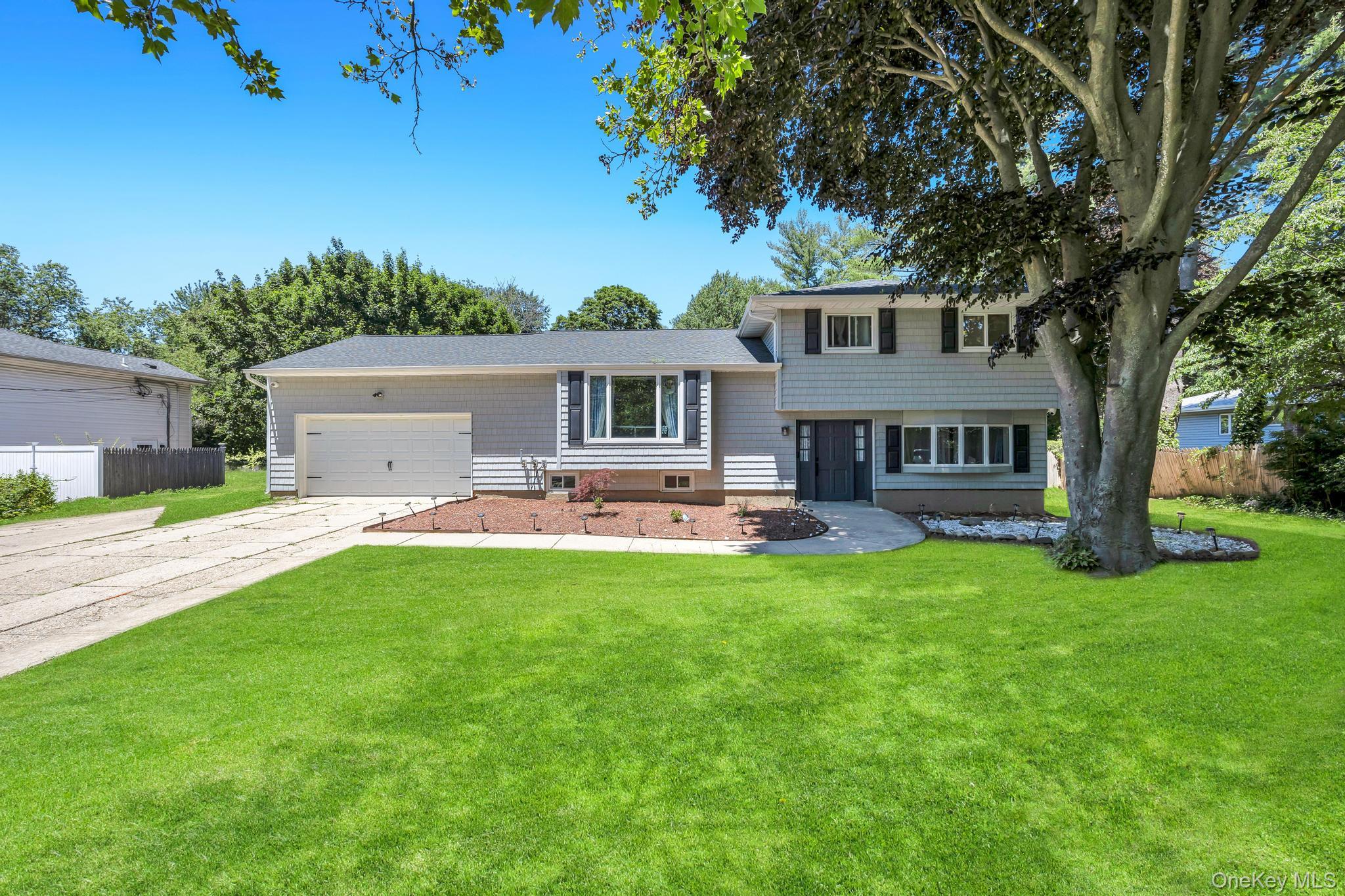 99 Burr Road – For Sale