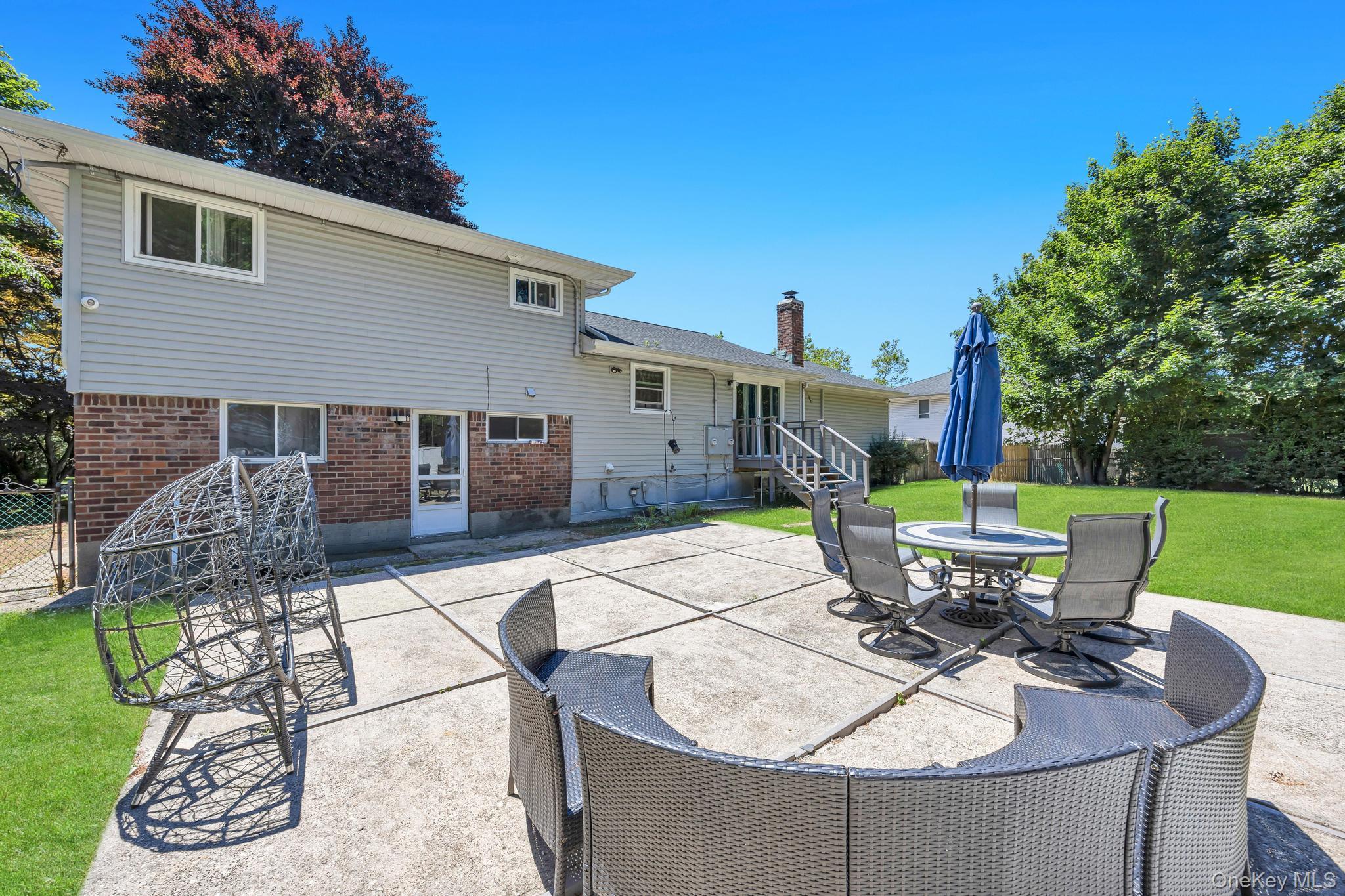 99 Burr Road – For Sale photo 6