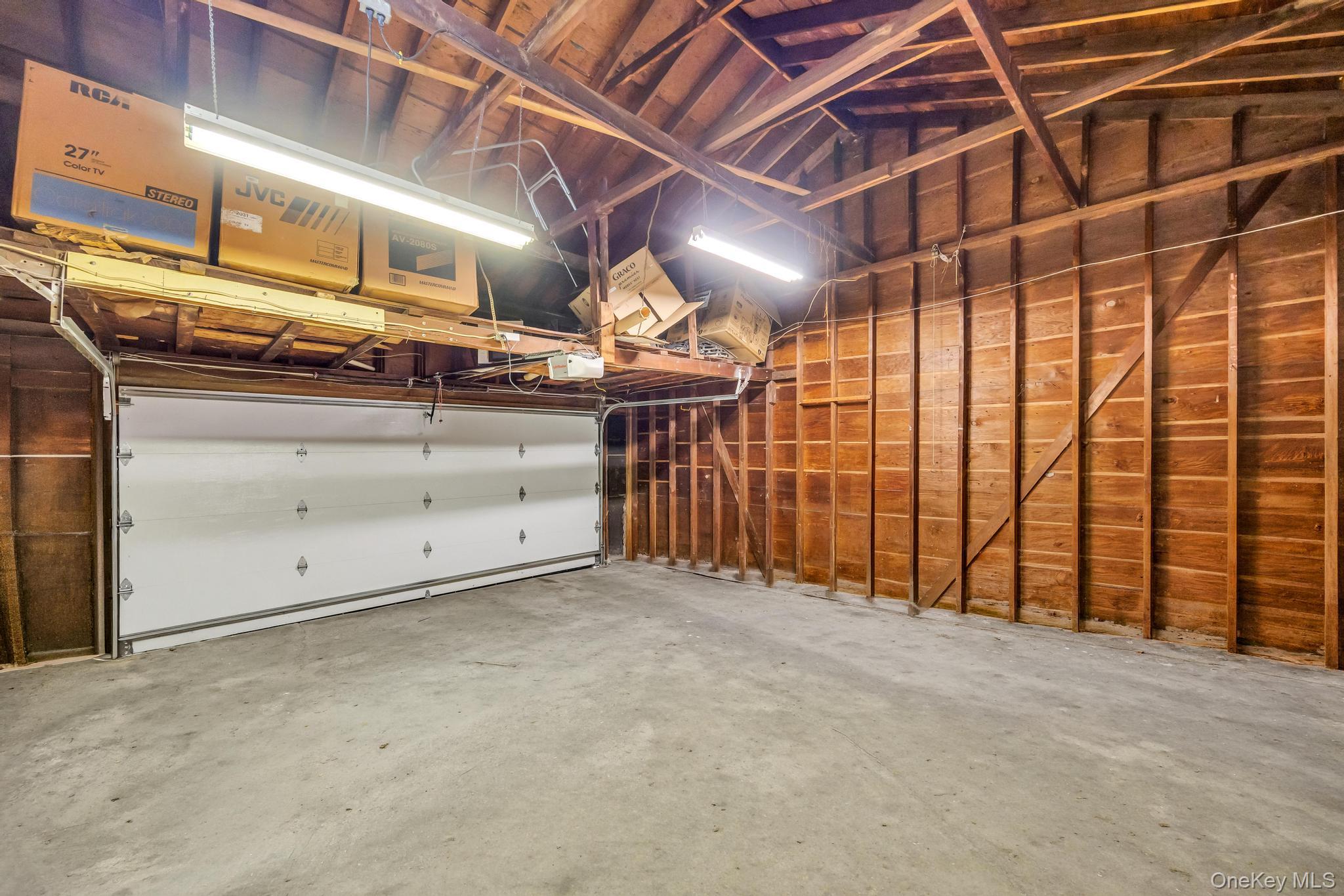 99 Burr Road – For Sale photo 40