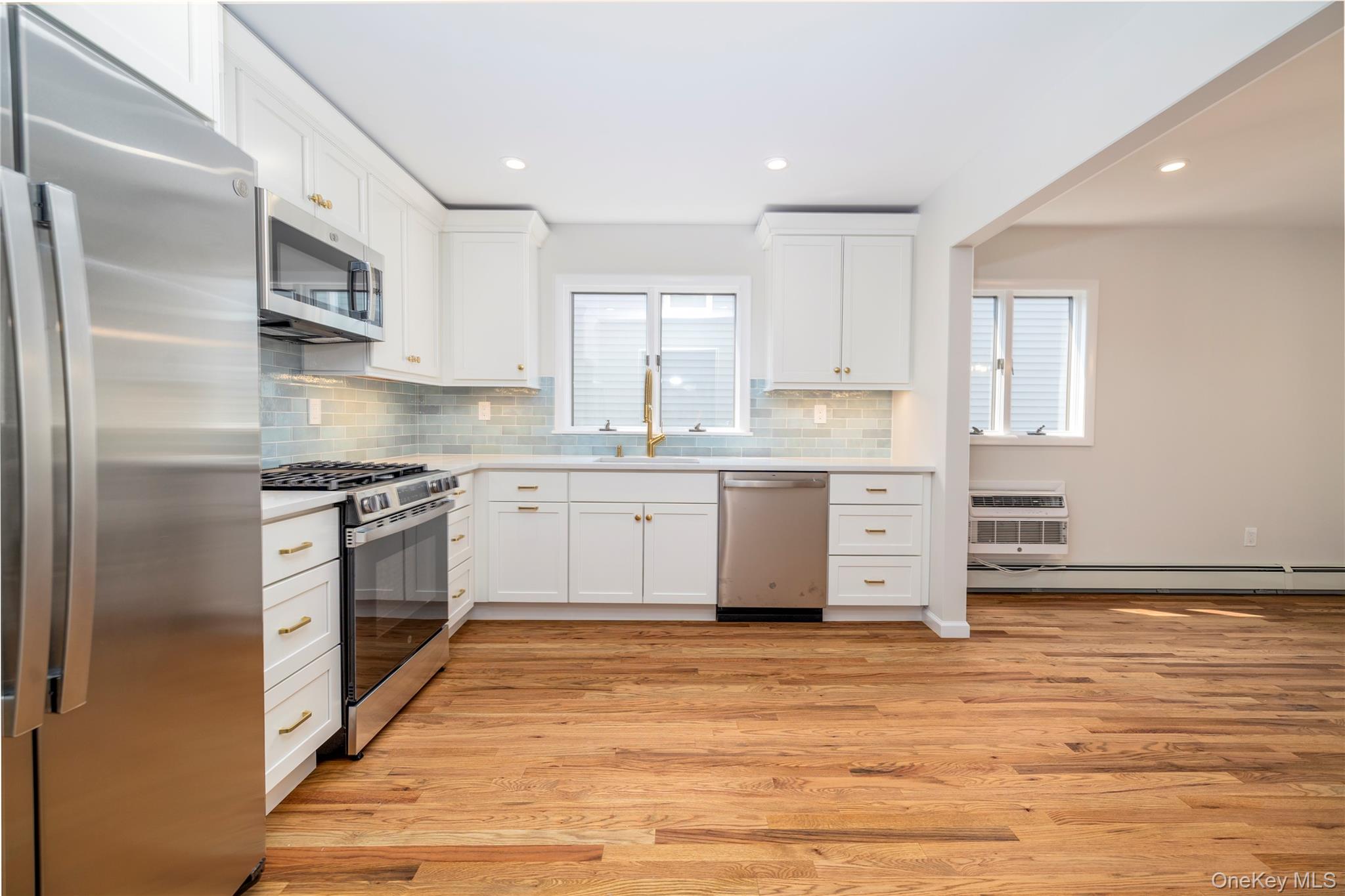 580 East Pine Street, Unit WEST SIDE photo 12