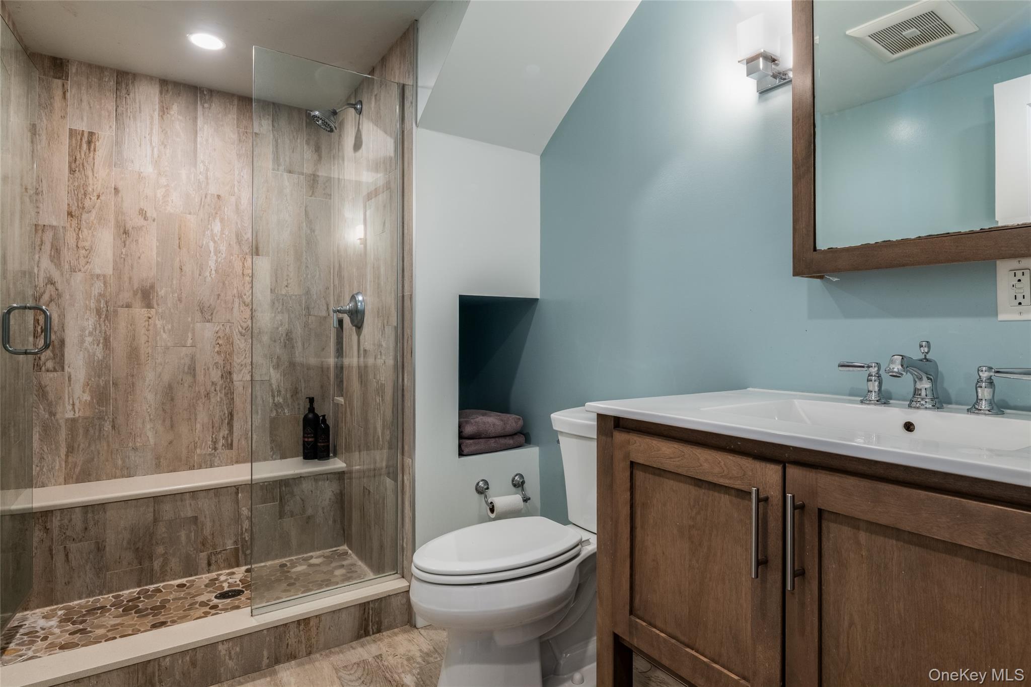 87 Hix Avenue – For Sale photo 21