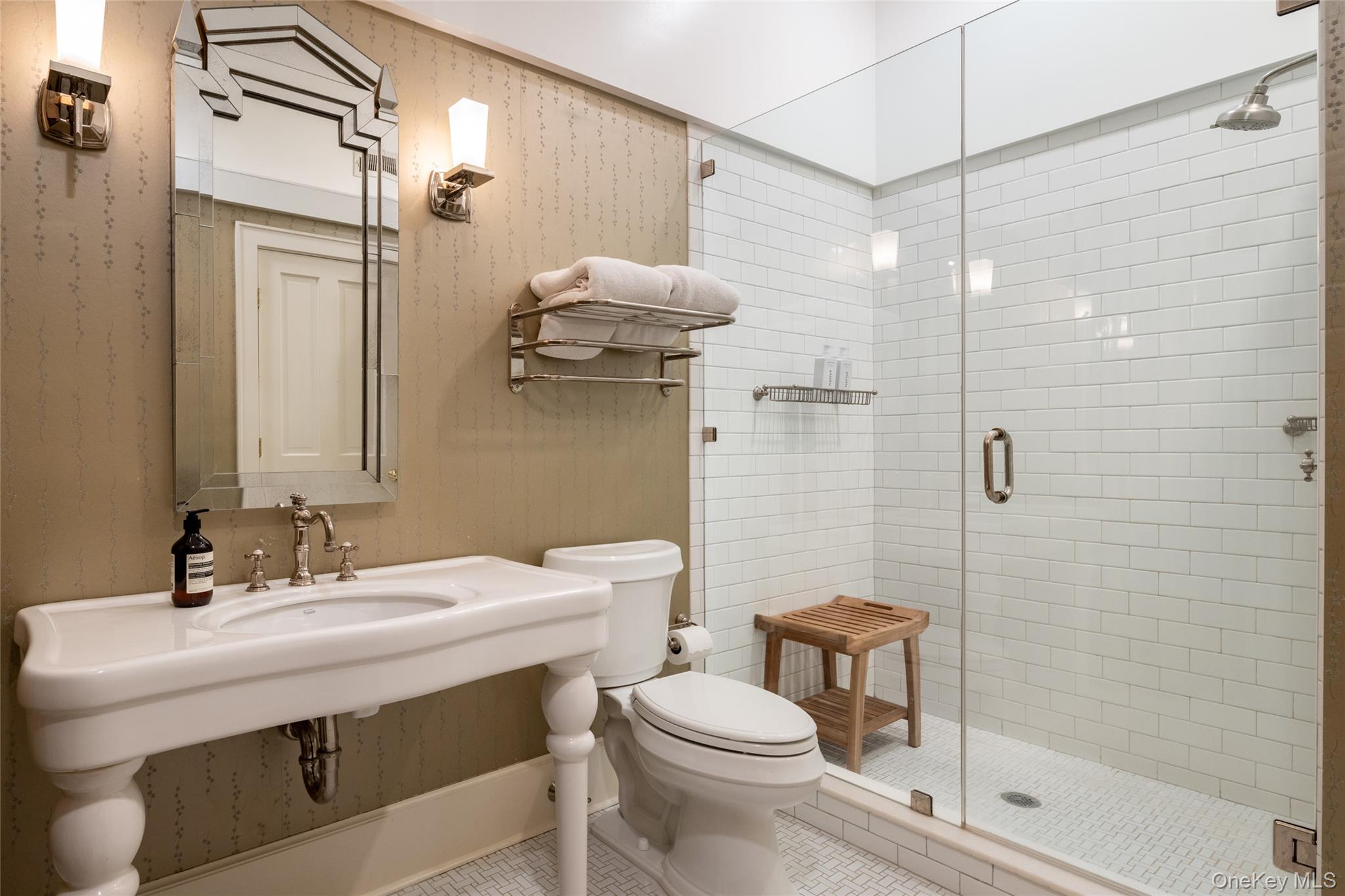 87 Hix Avenue – For Sale photo 19
