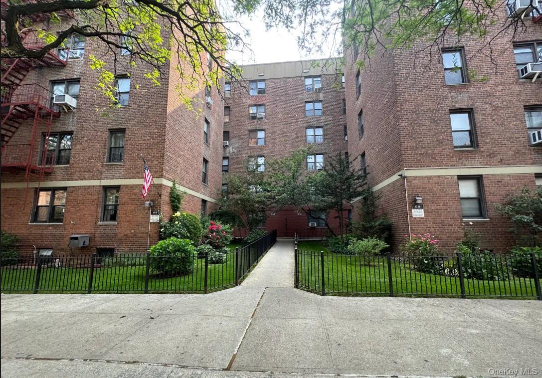 65-39 108th Street, Unit E6
