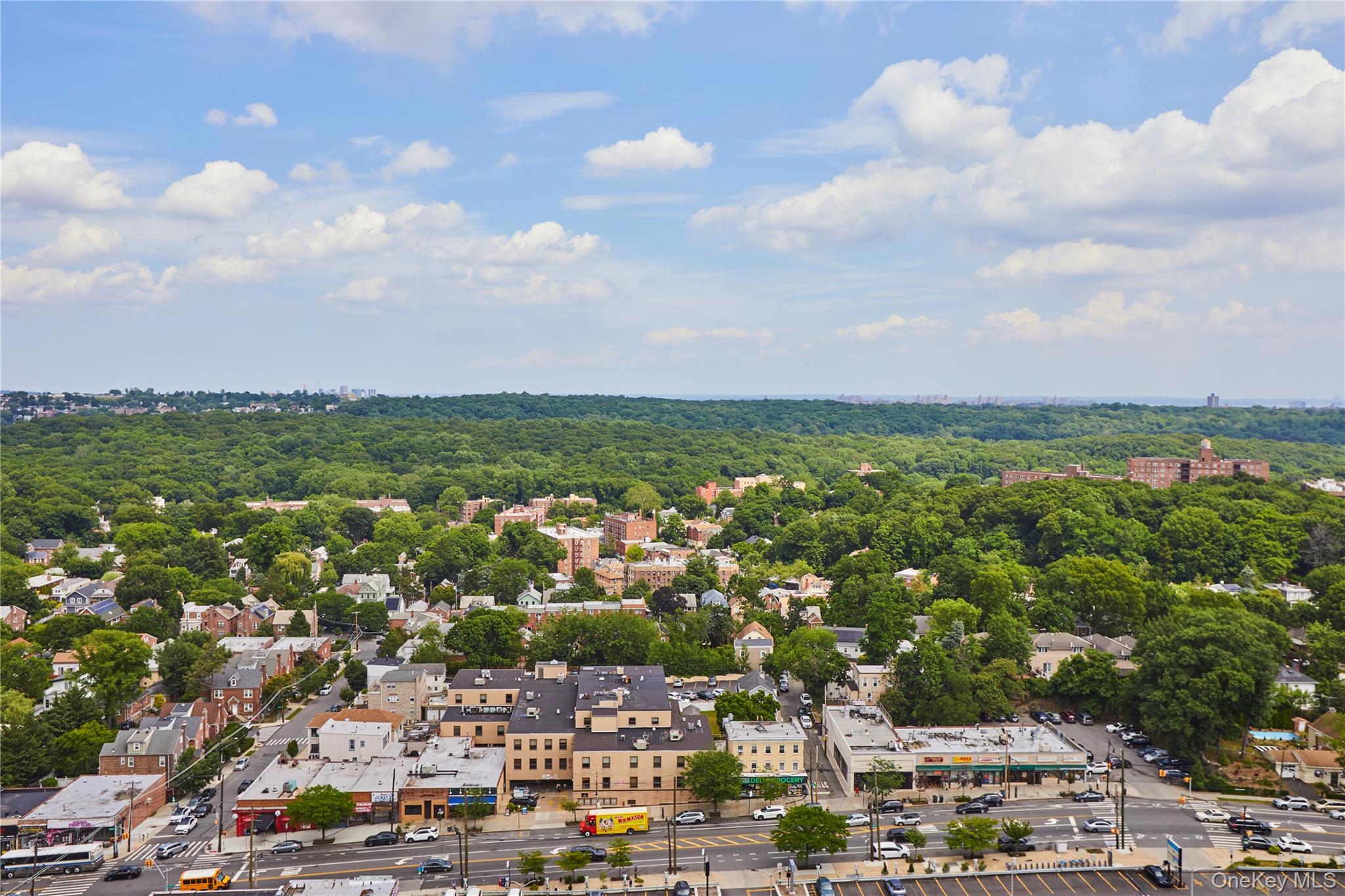 5700 Arlington Avenue, Unit 19G