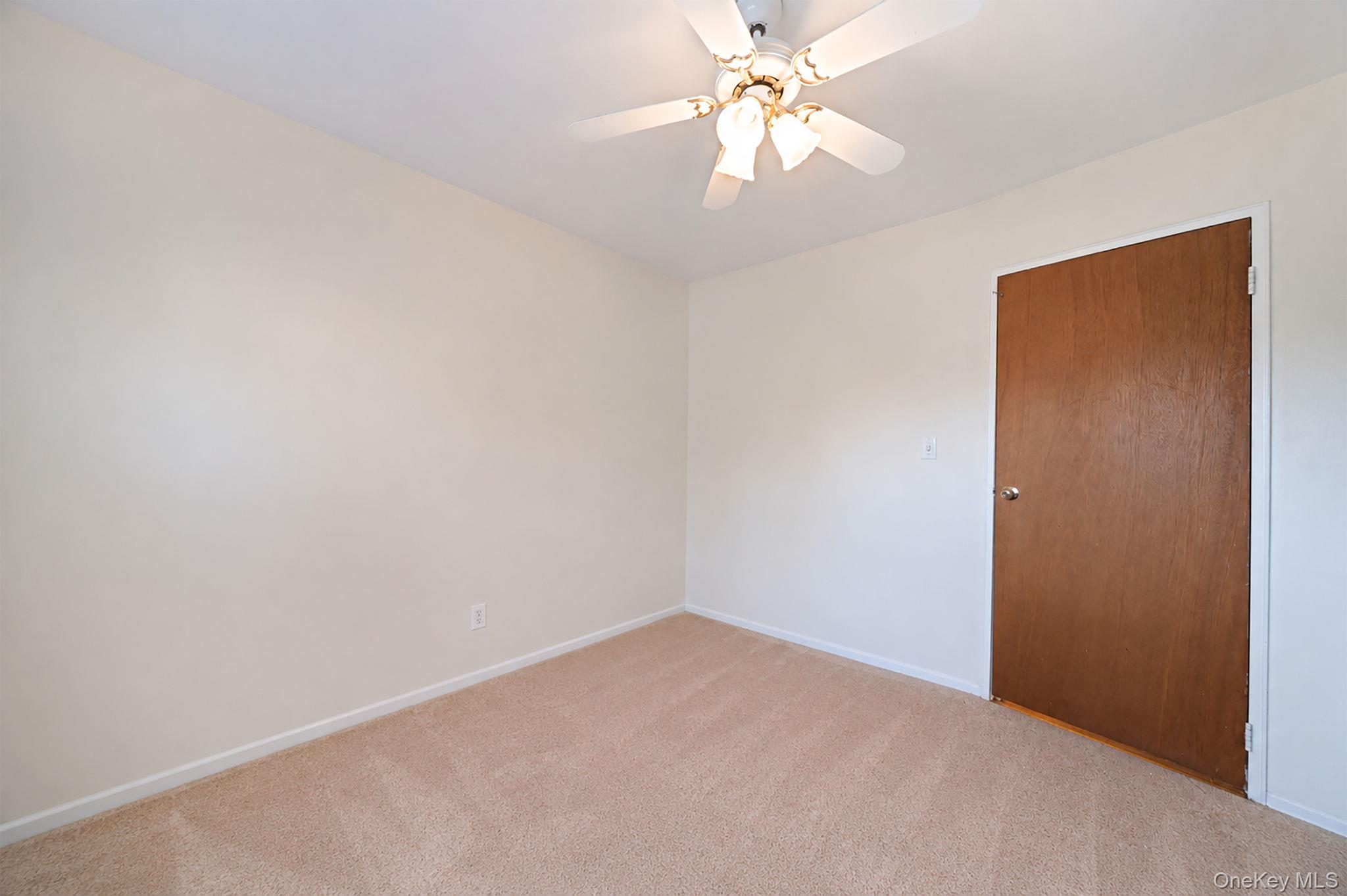 4007 Clark Street – For Sale photo 17