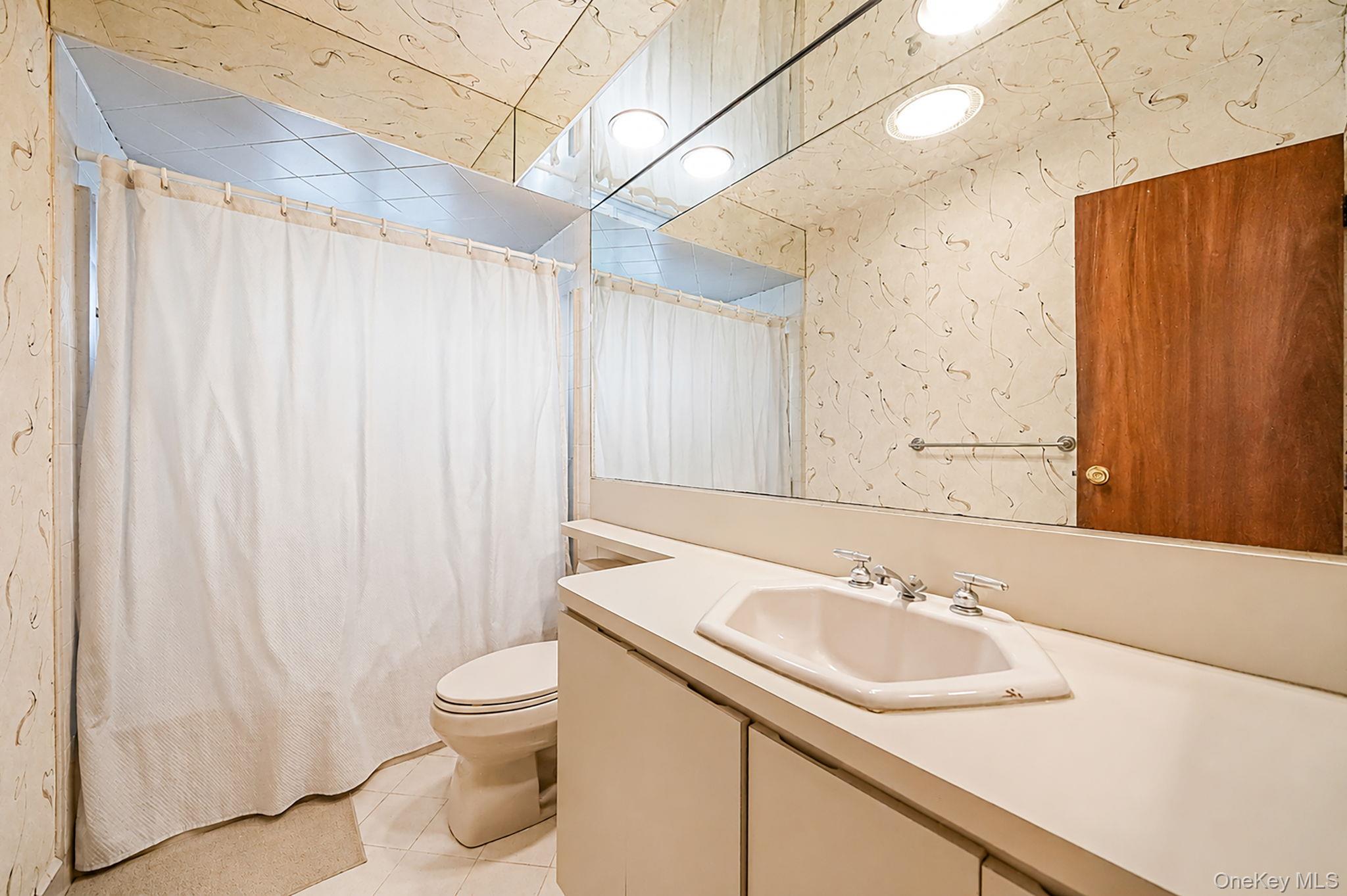 4007 Clark Street – For Sale photo 11