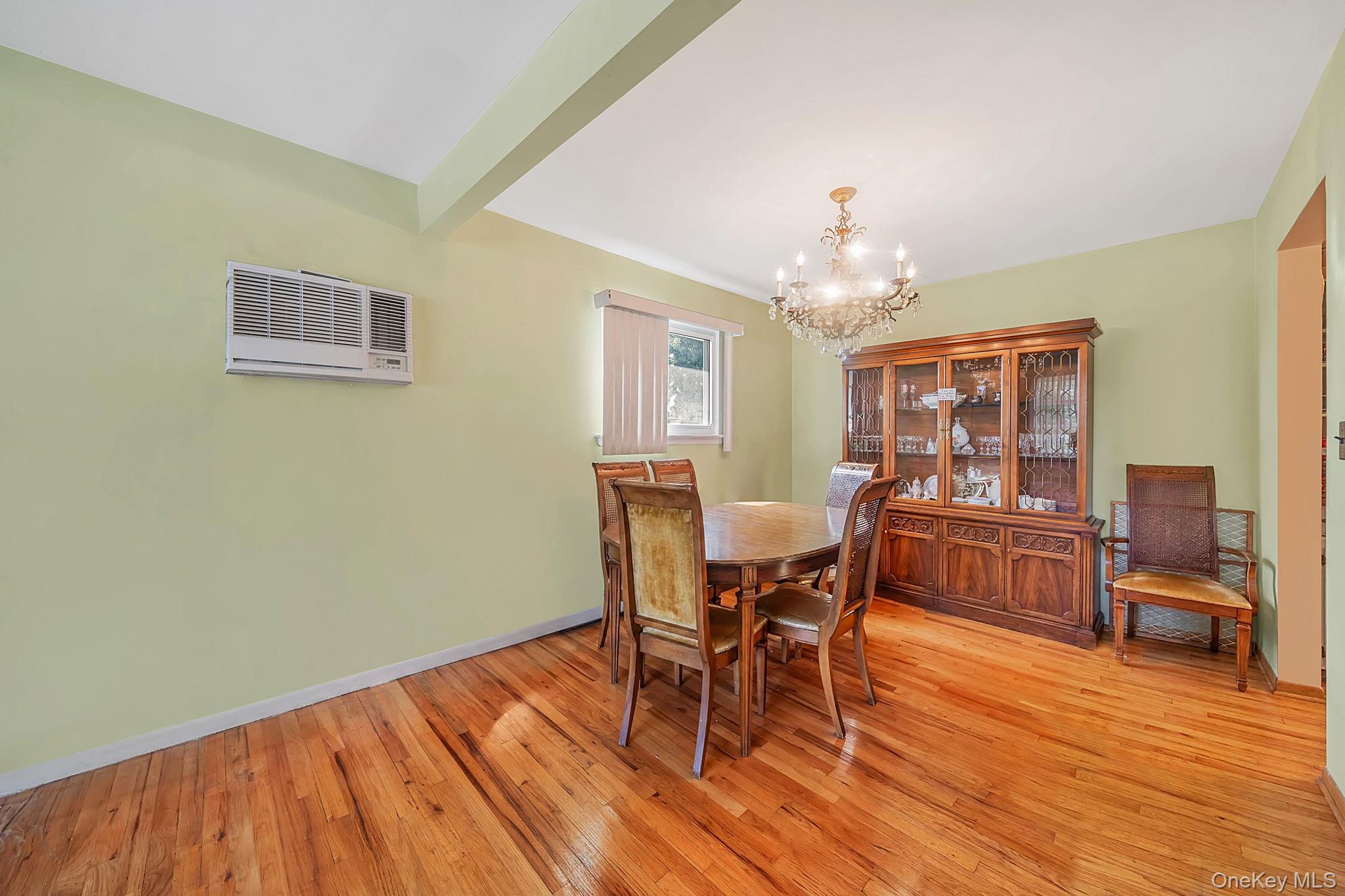 4007 Clark Street – For Sale photo 8