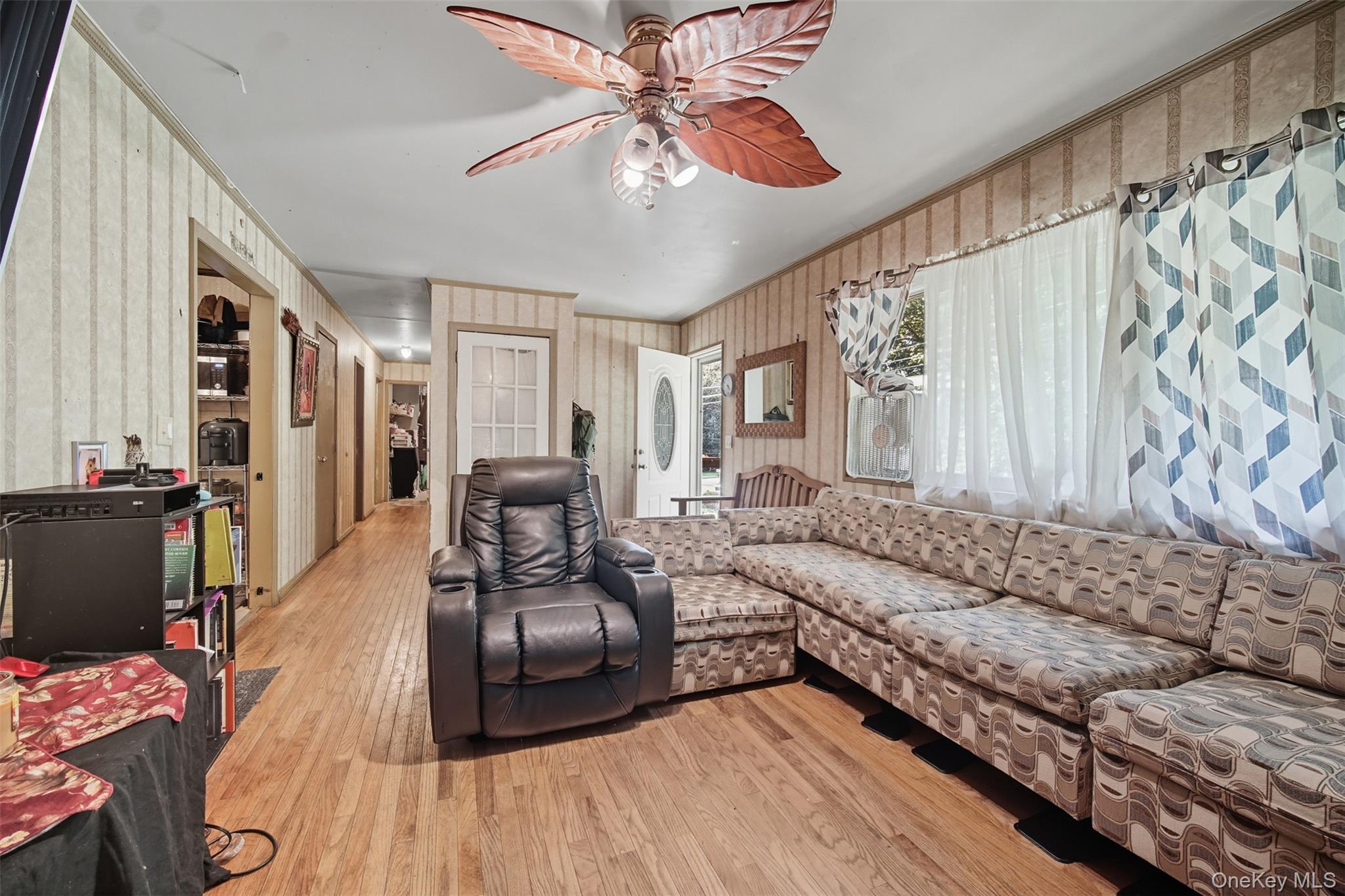 30 Fords Lane – For Sale photo 3