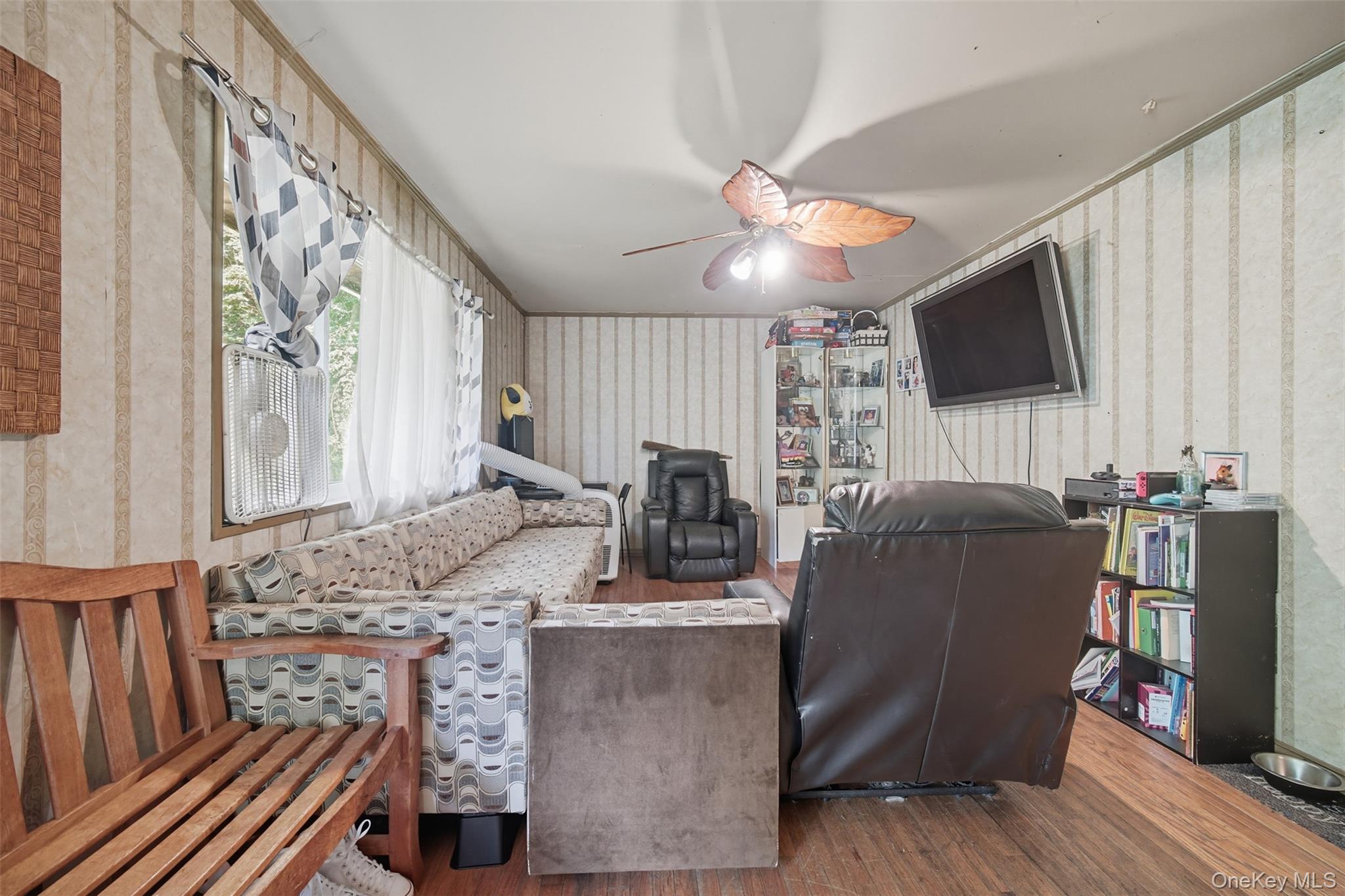 30 Fords Lane – For Sale photo 2