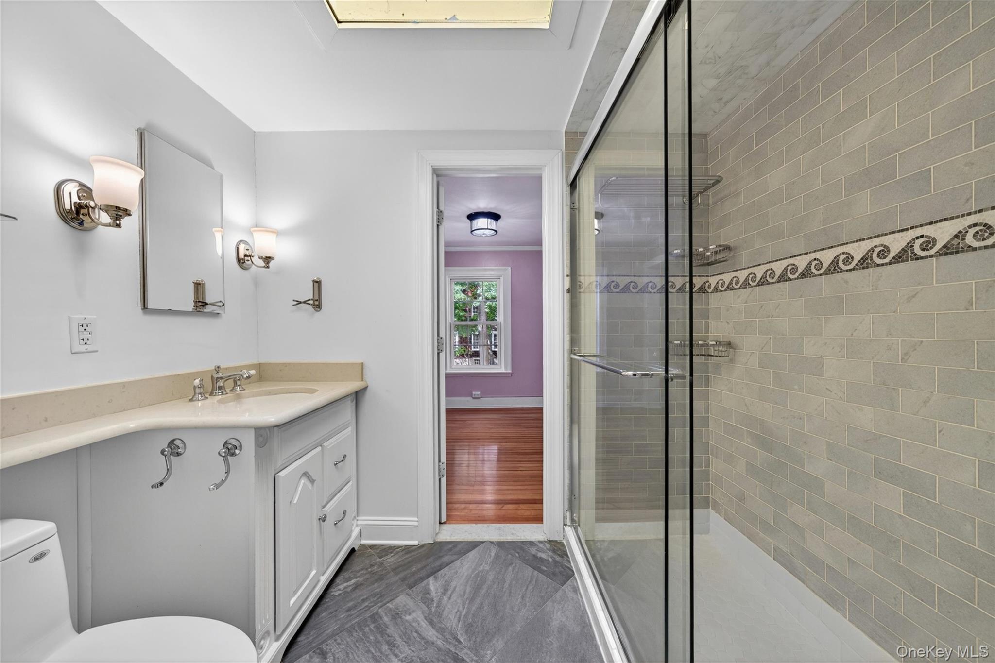 48 South Street – For Sale photo 27