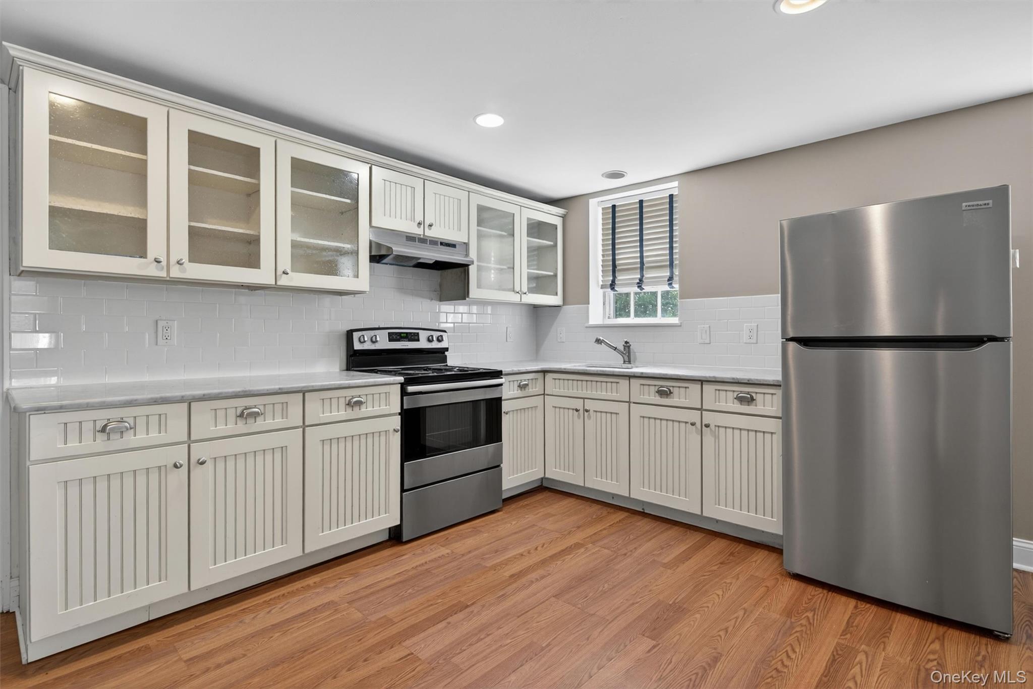 48 South Street – For Sale photo 33