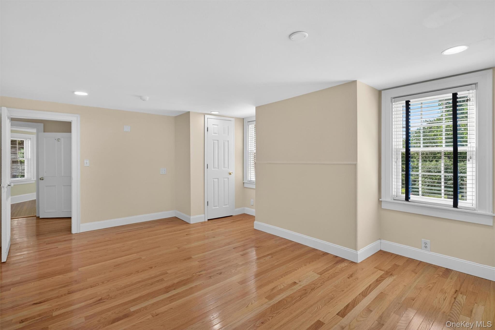 48 South Street – For Sale photo 21