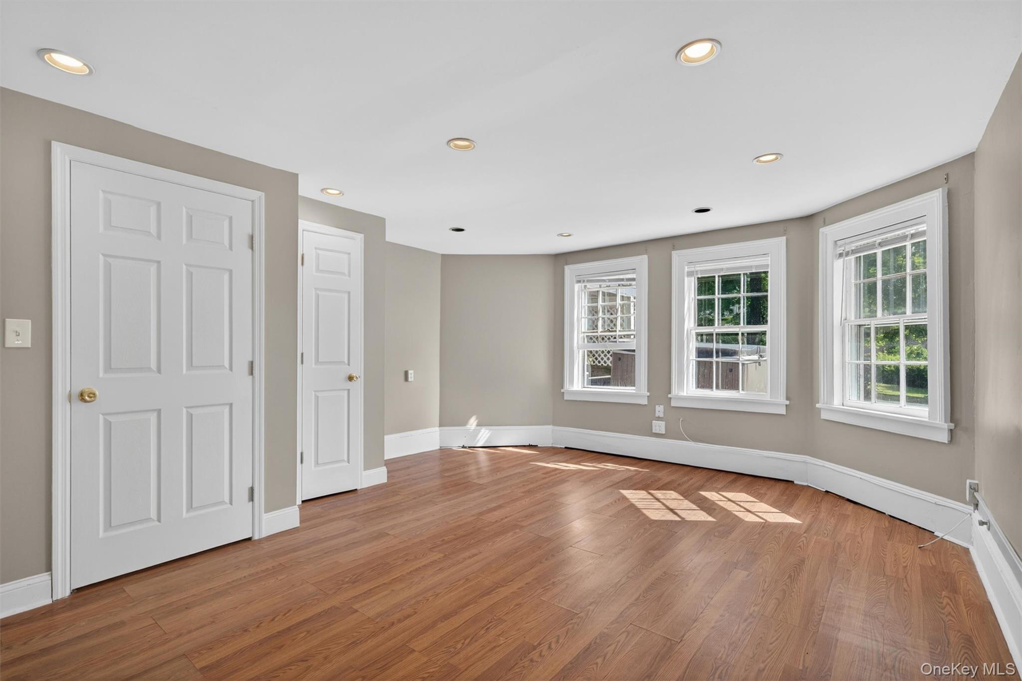 48 South Street – For Sale photo 36