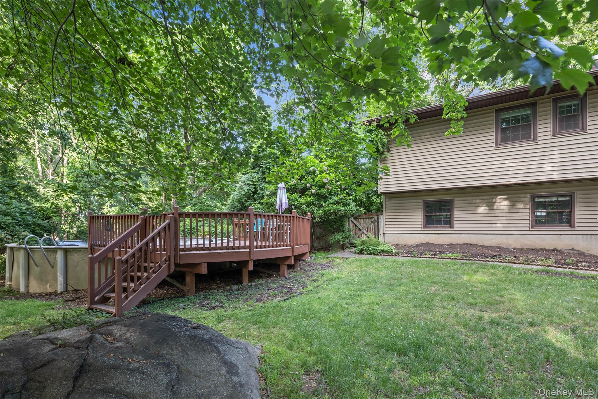 9 Adams Lane – For Sale photo 34