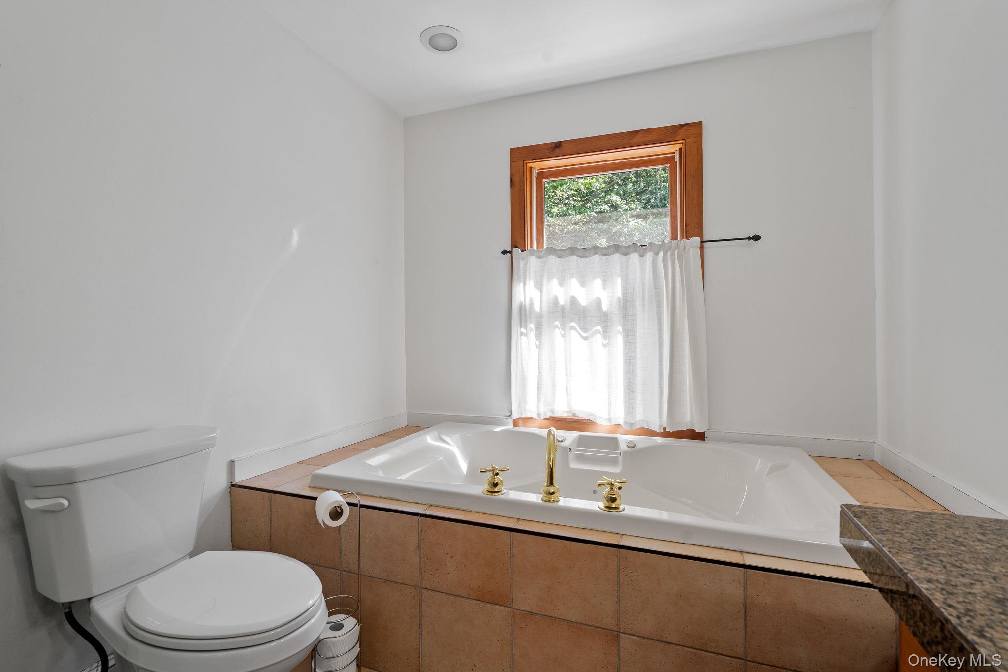 165 Benedict Road – For Sale photo 22