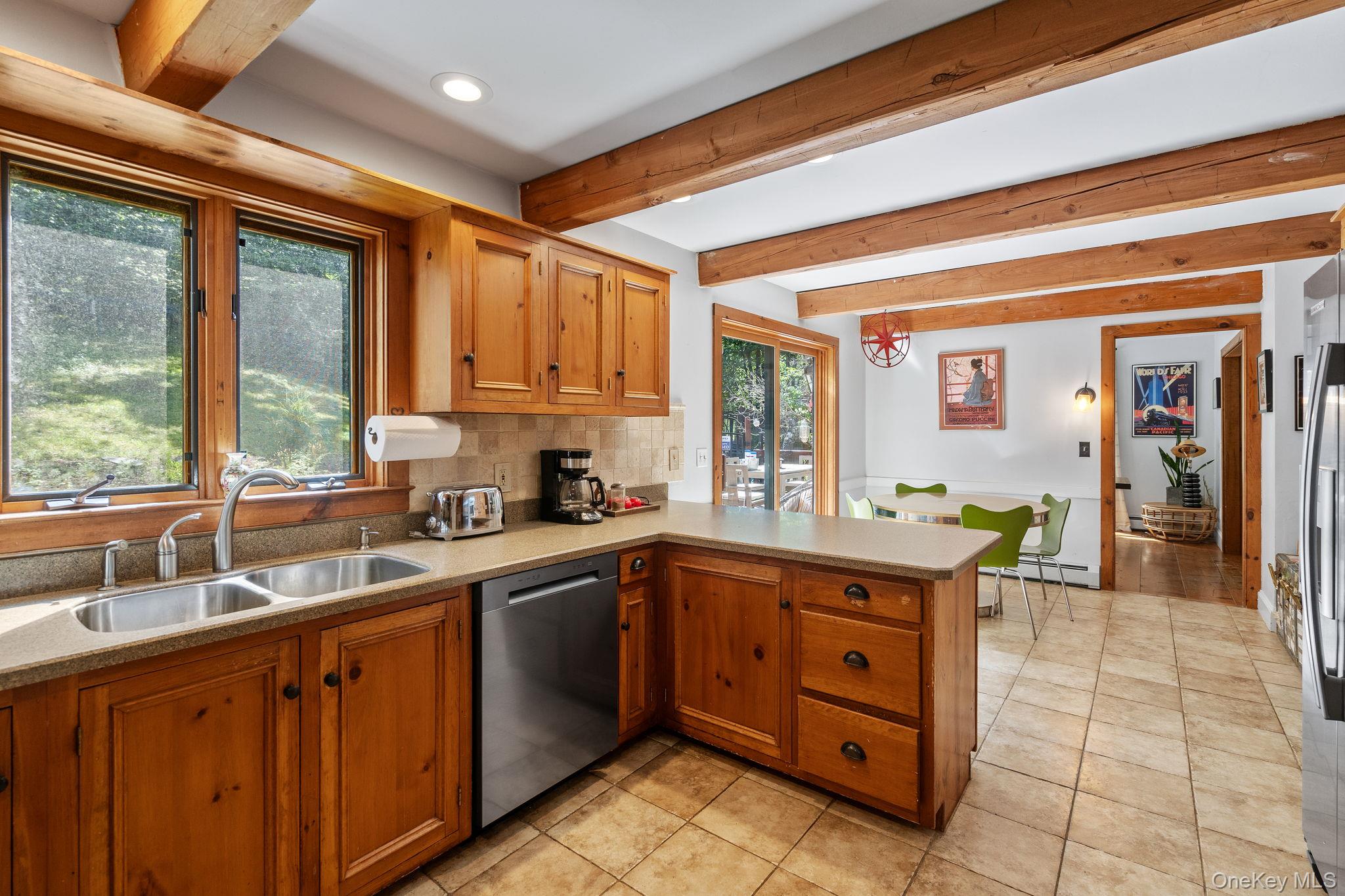165 Benedict Road – For Sale photo 4