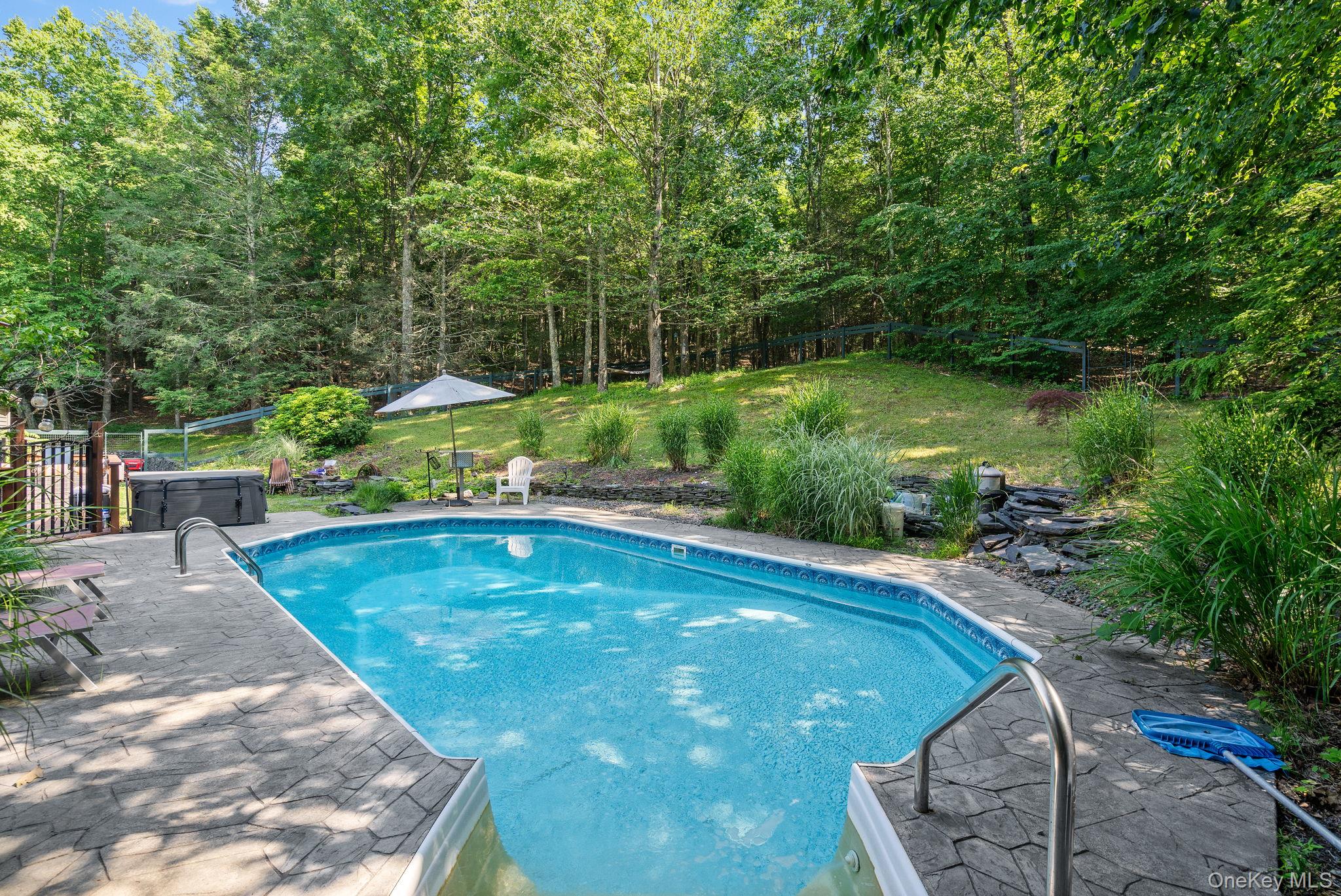 165 Benedict Road – For Sale photo 39