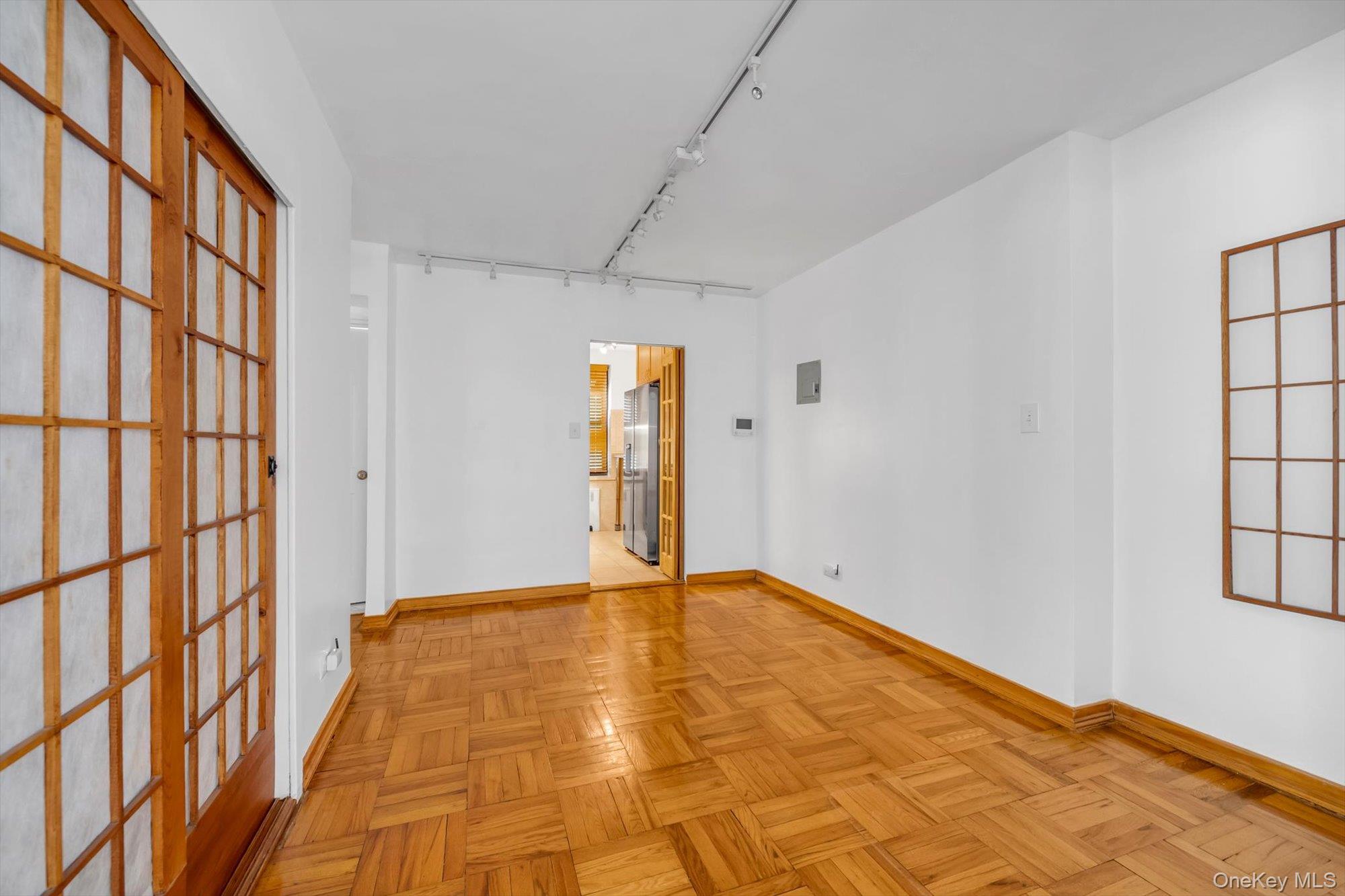 32-20 89th Street, Unit 108 photo 3