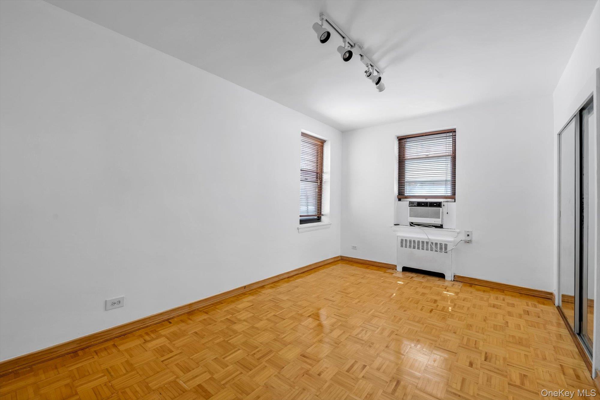 32-20 89th Street, Unit 108 photo 10