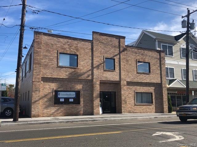 1732 Great Neck Road – For Rent