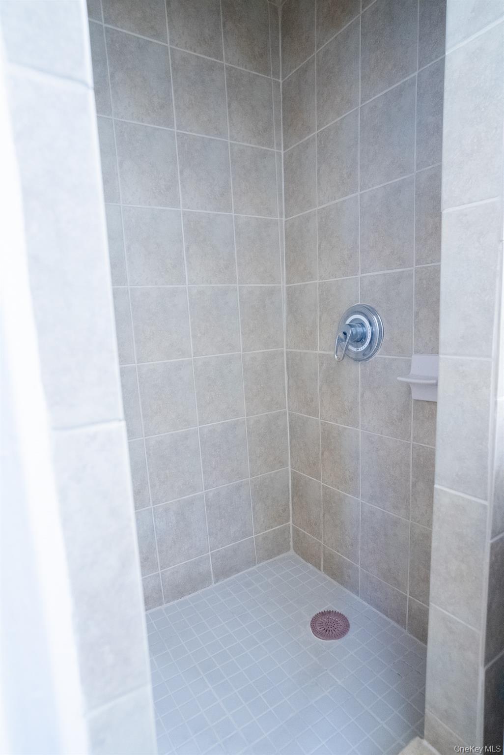 2190 Boston Road, Unit 5M photo 18