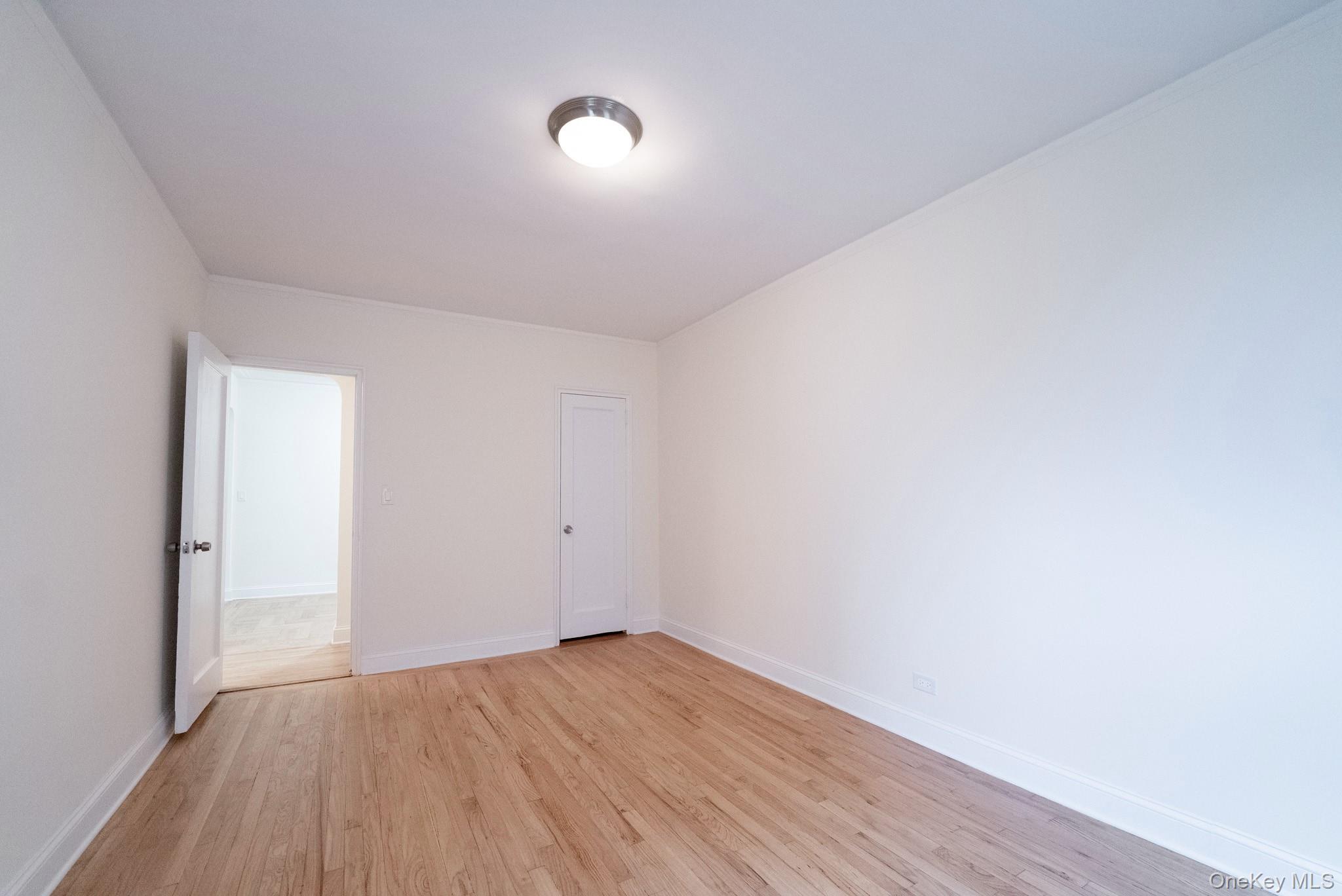 2190 Boston Road, Unit 5M photo 13