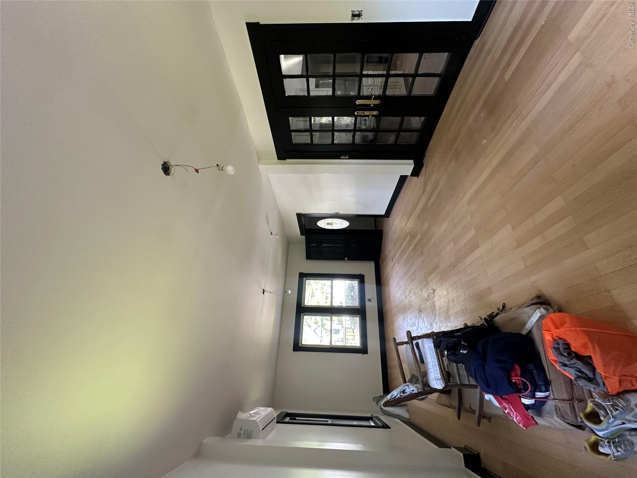 423 Hinman Place – For Sale photo 22