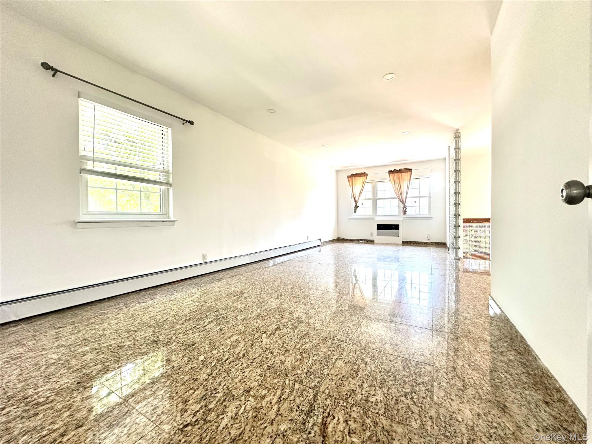 120-25 Ketch Court, Unit 35 photo 5