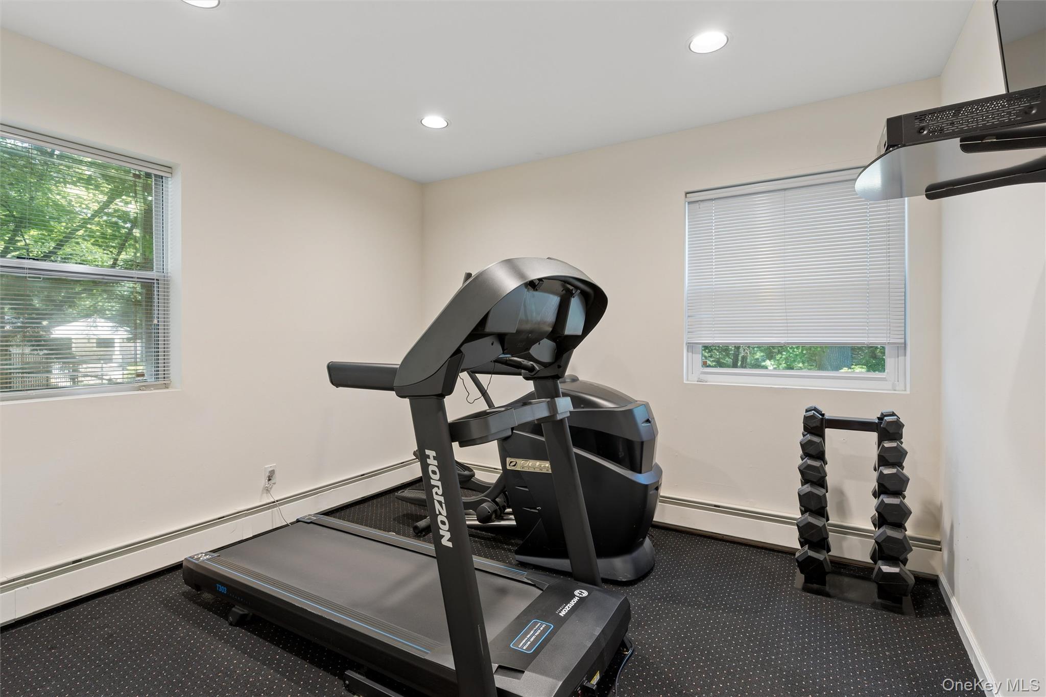 2 Greenwood Lane – For Sale photo 21