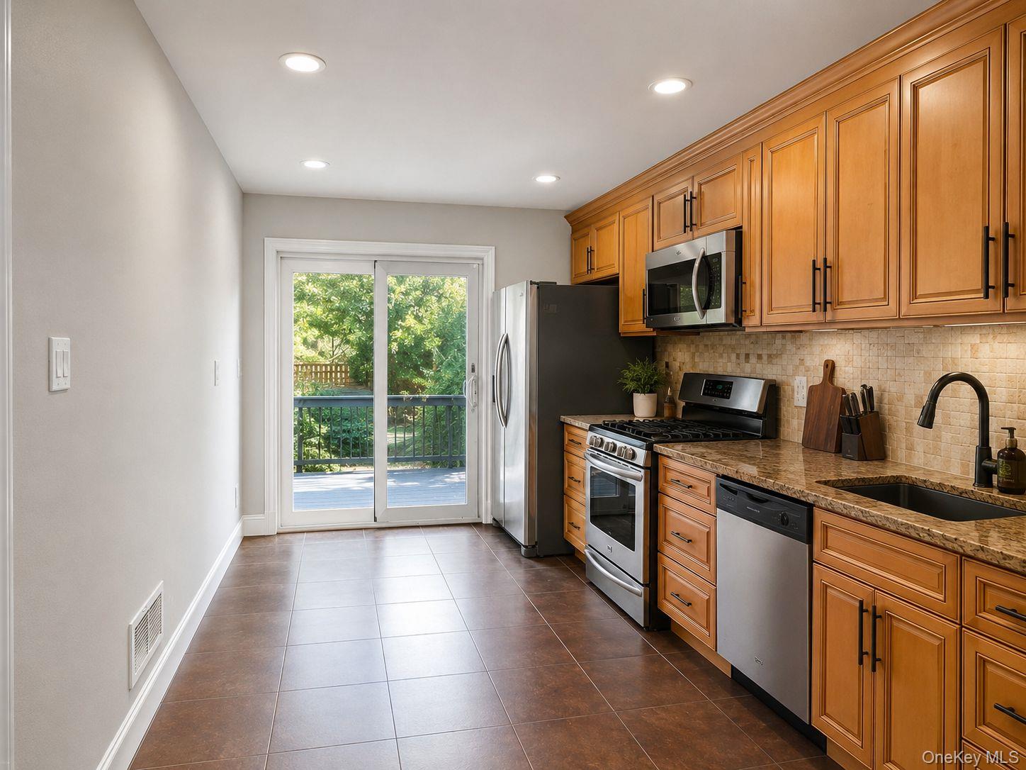 6408 Metropolitan Avenue – For Sale photo 6
