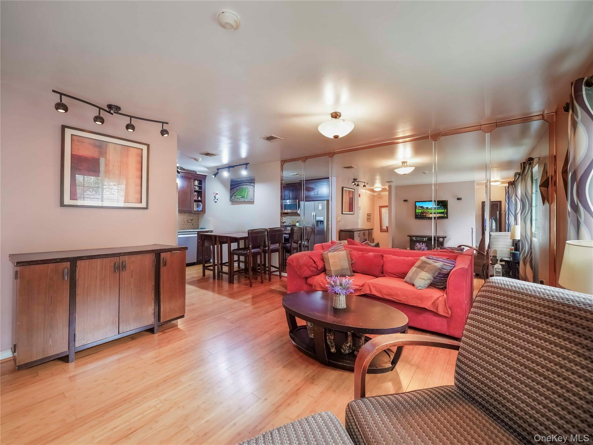 26 Klint Court – For Sale photo 6