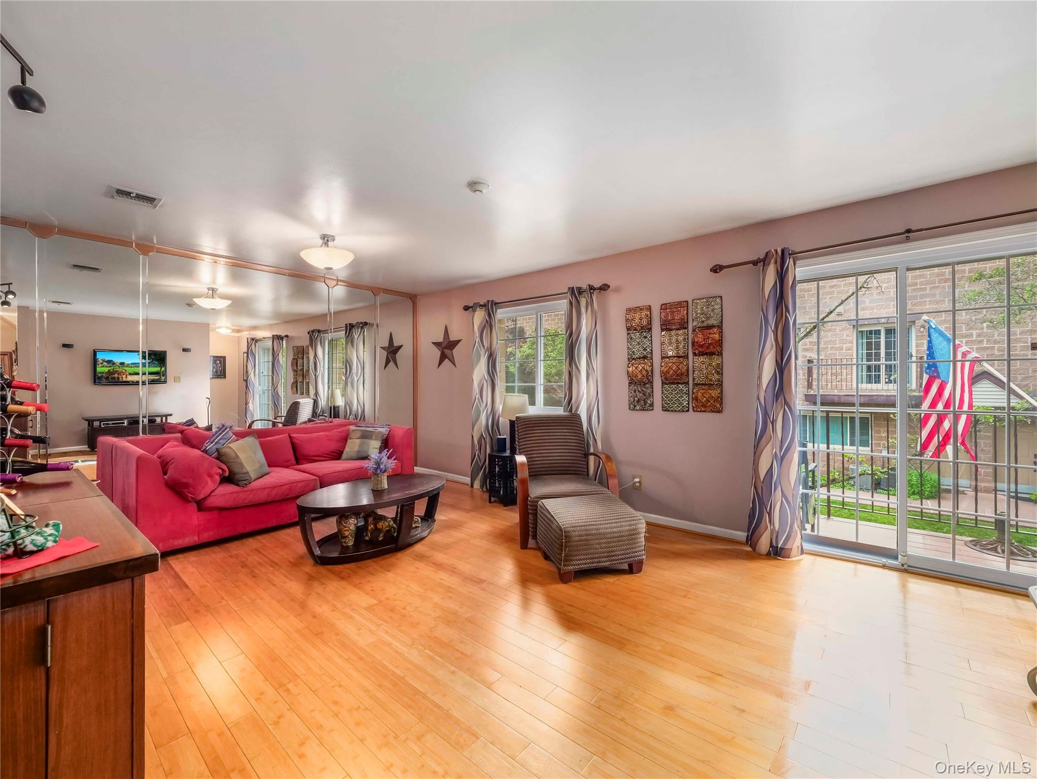 26 Klint Court – For Sale photo 4