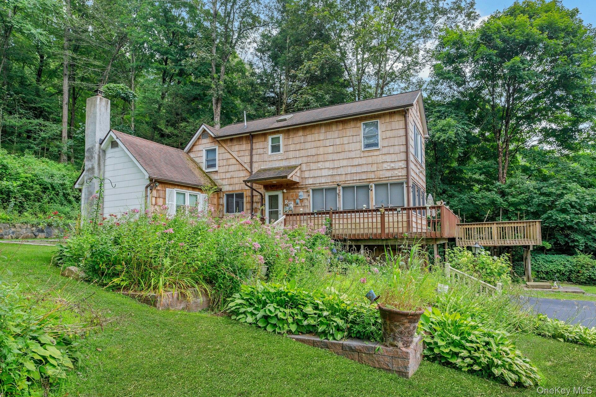 934 Peekskill Hollow Road – For Sale photo 3