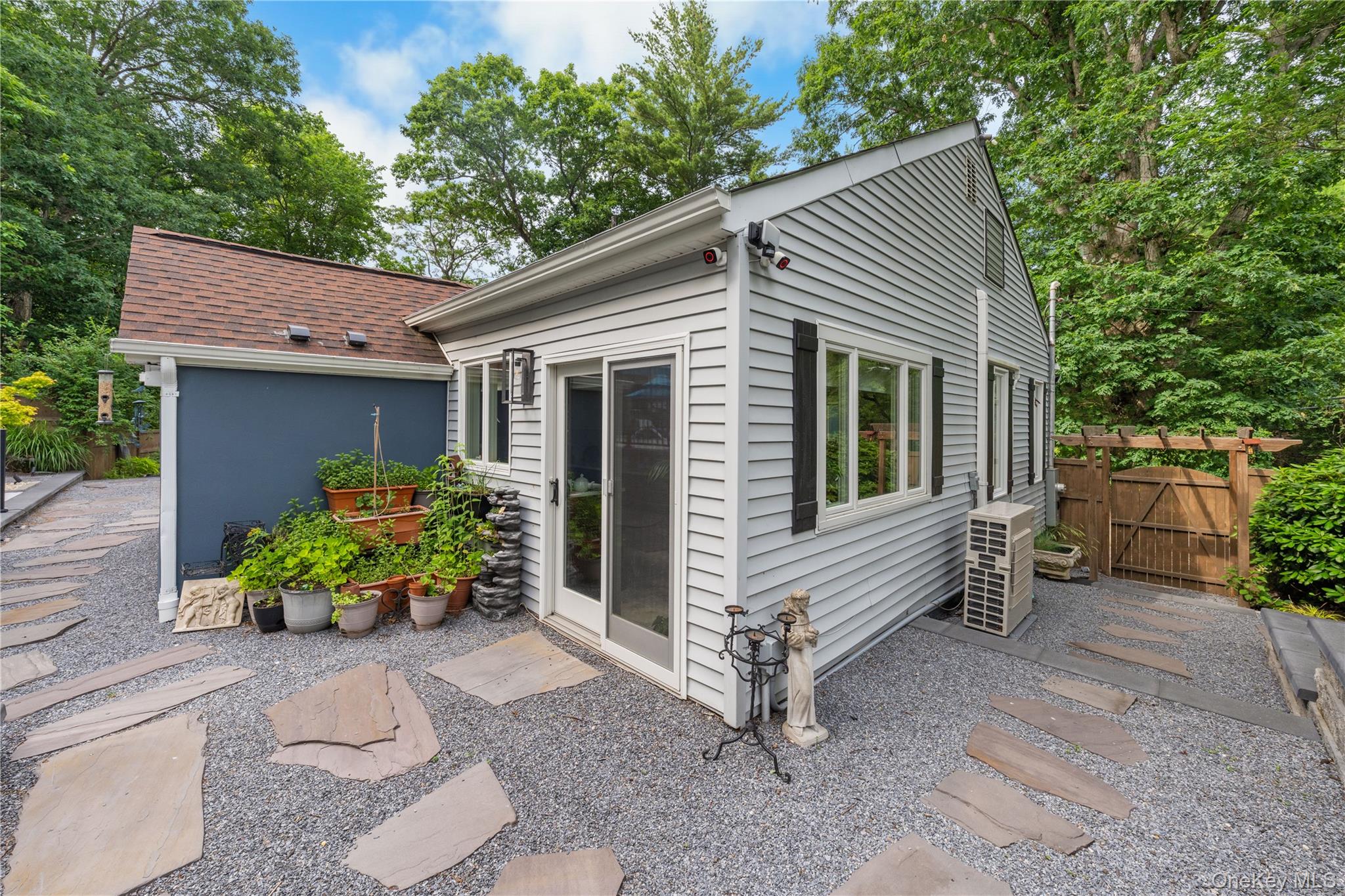 337 N Side Road – For Sale photo 39