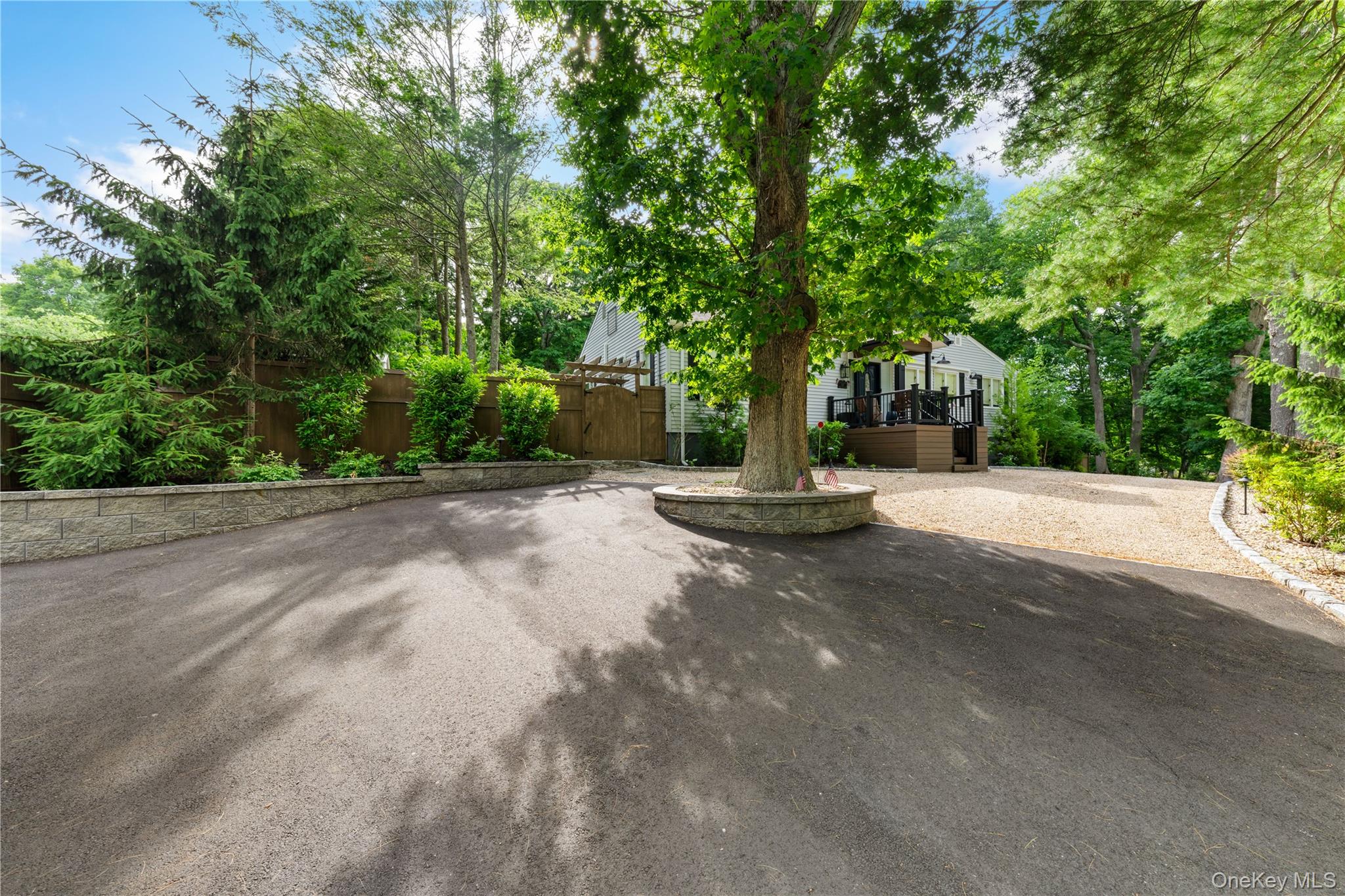 337 N Side Road – For Sale photo 4