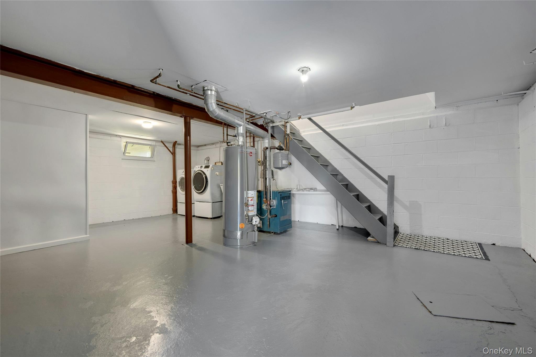 213 Florence Street – For Sale photo 32