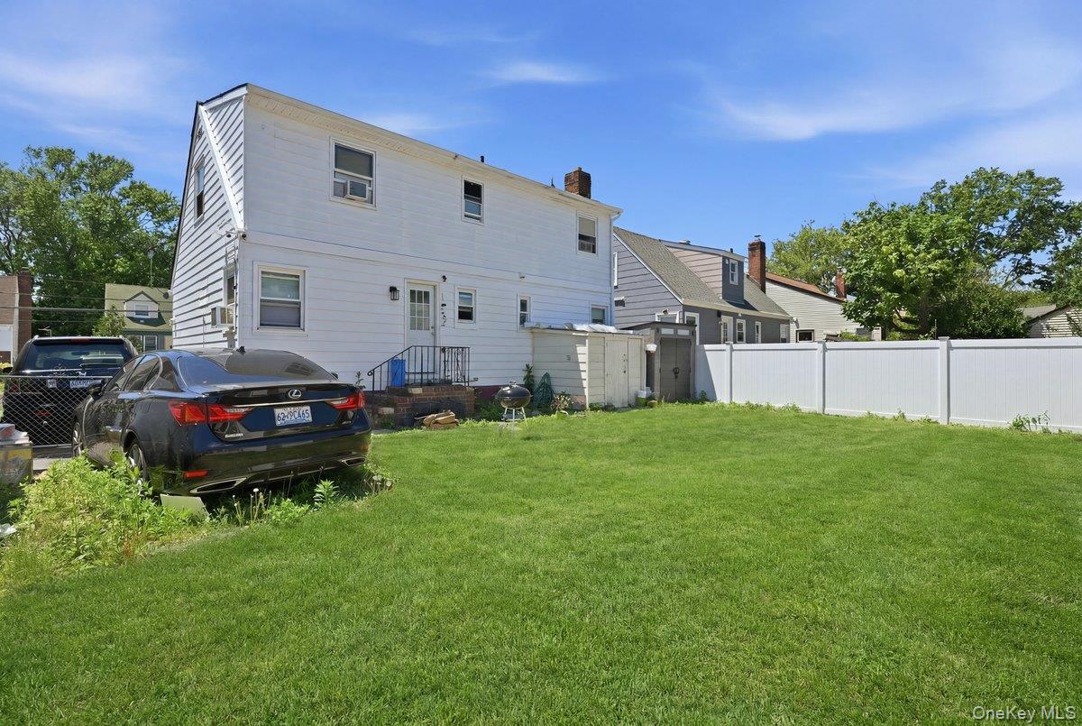 105 N Montague Street – For Sale photo 20