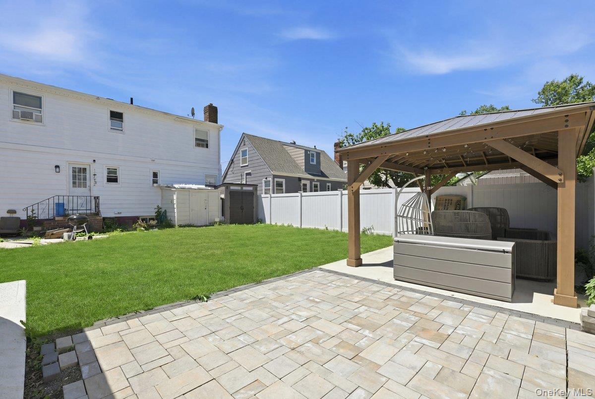 105 N Montague Street – For Sale photo 19