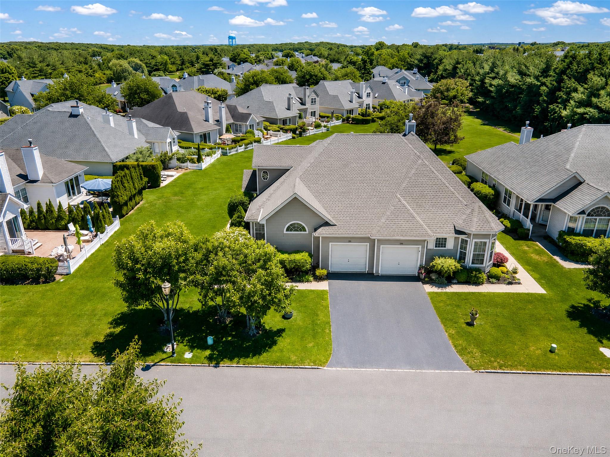 174 Adele Court – For Sale photo 3