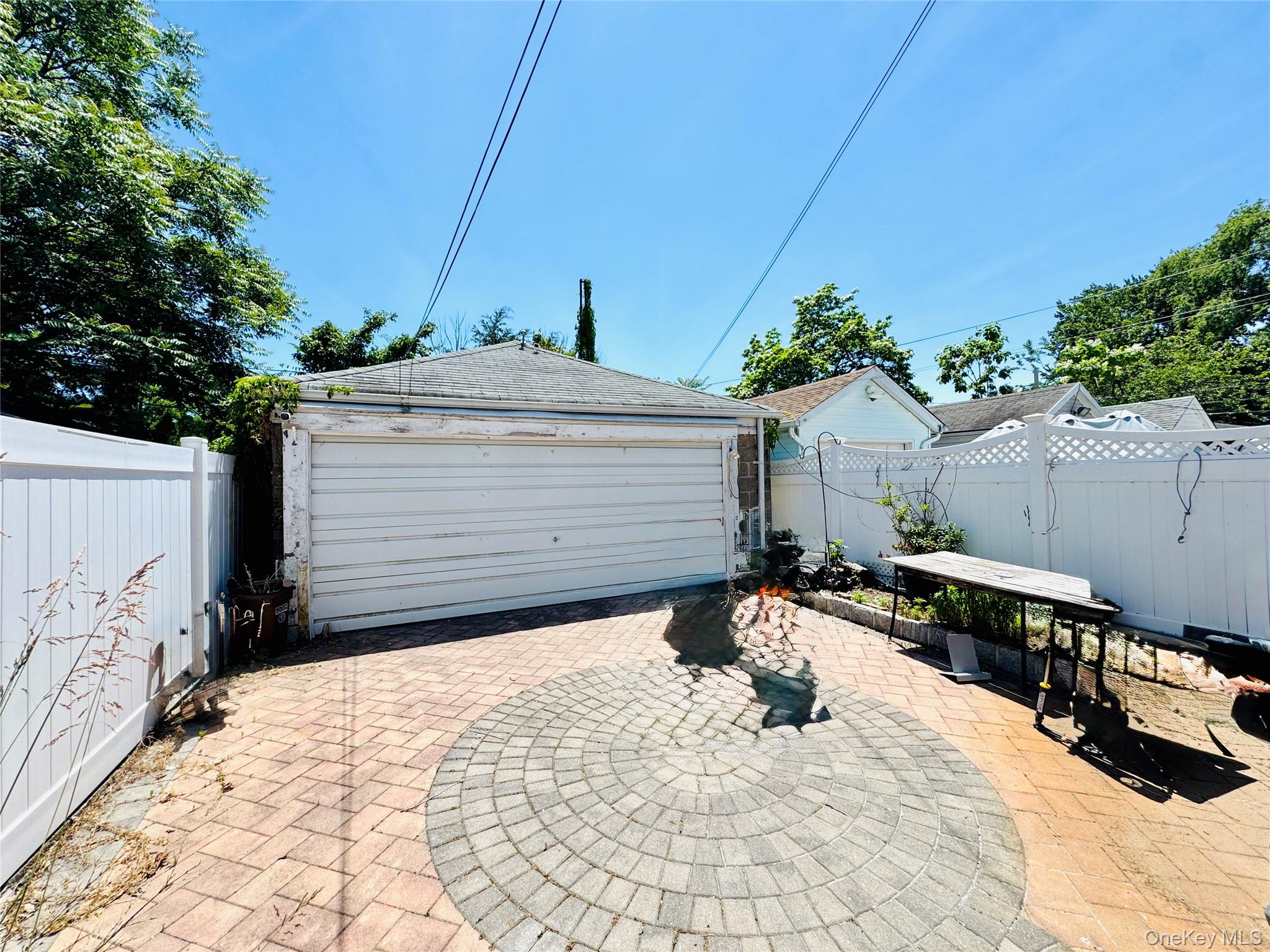 62-20 80th Road – For Sale photo 17