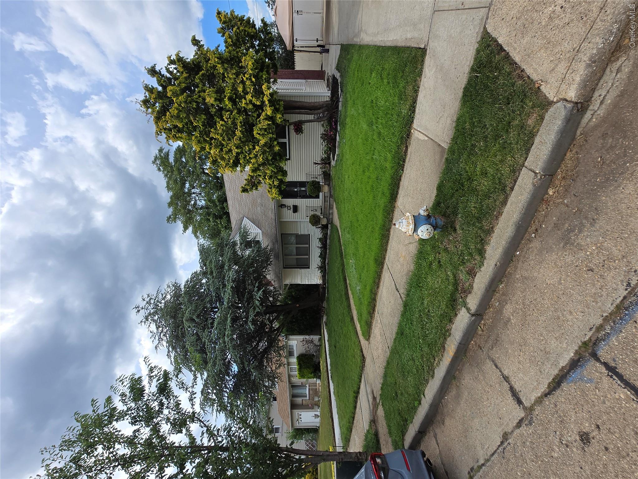 23 Harriman Avenue – For Sale photo 2