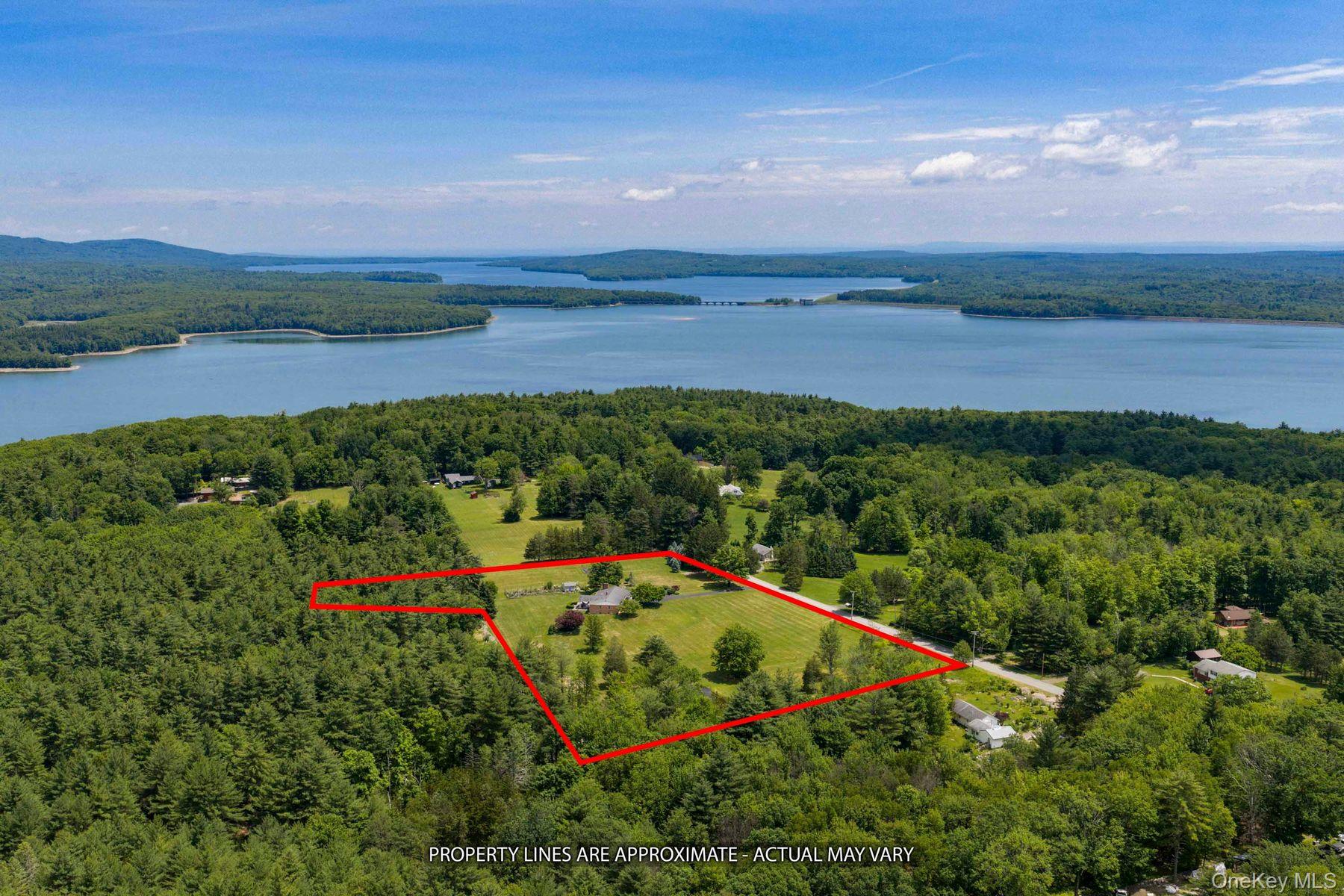 52 Brodhead Road – For Sale photo 2