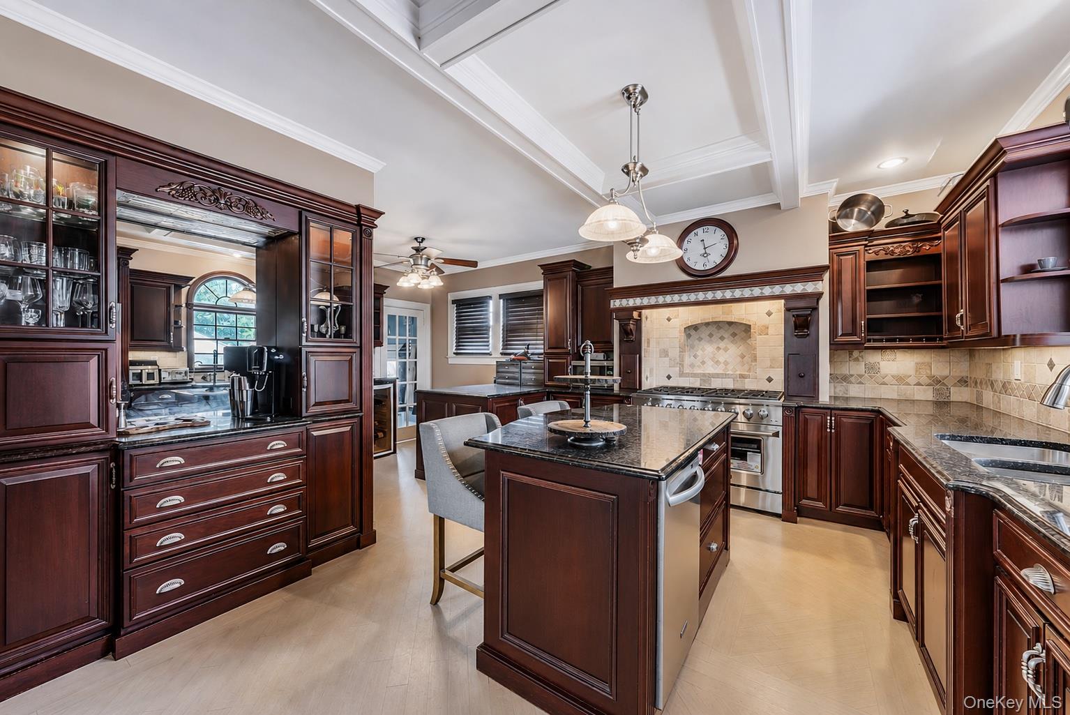 53 Mowbray Avenue – For Rent photo 4