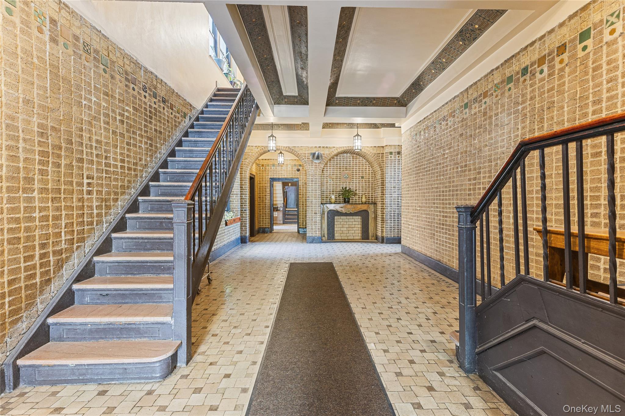 880 West 181st Street, Unit 6G photo 12