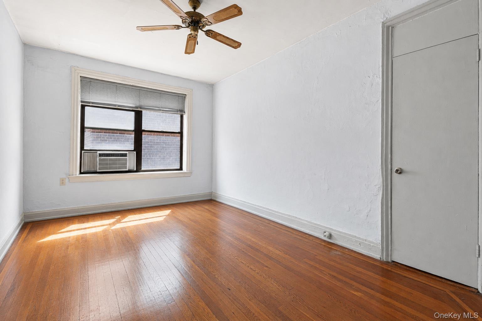 880 West 181st Street, Unit 6G photo 7