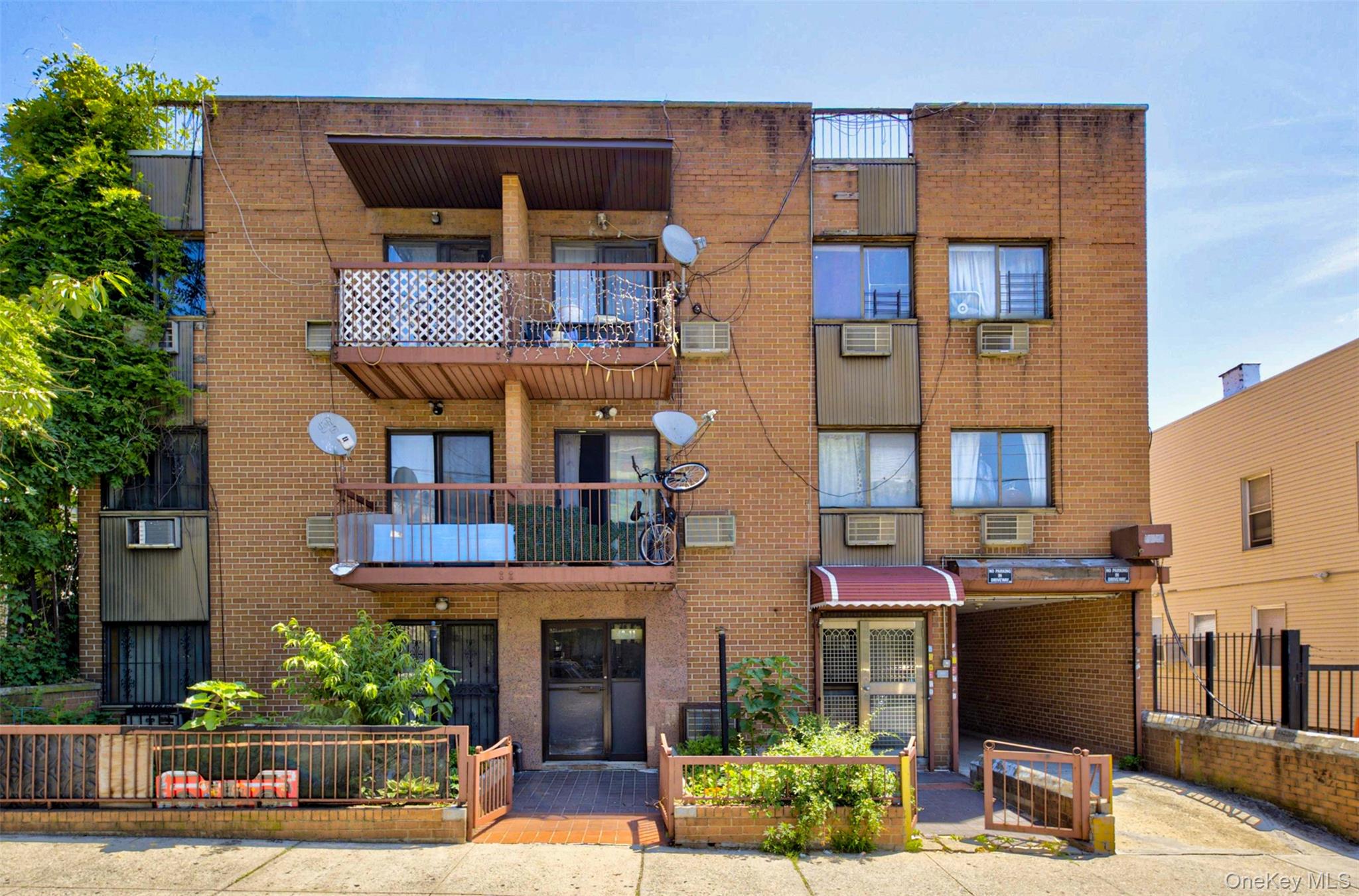 42-11 108 St, Unit 3D photo 11